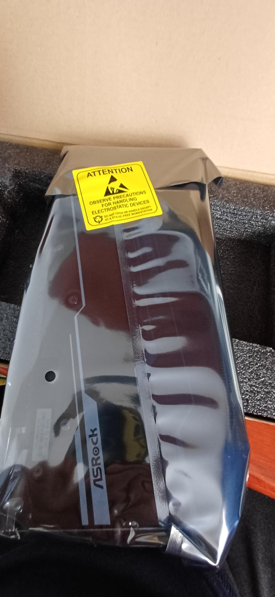 ASRock Intel Arc A580 Challenger 8GB OC Graphics Card, Intel Xe HPG Architecture, 8GB GDDR6, PCIe 4.0, Dual Fans, 0dB Silent Cooling, DisplayPort 2.0 customer photo 1