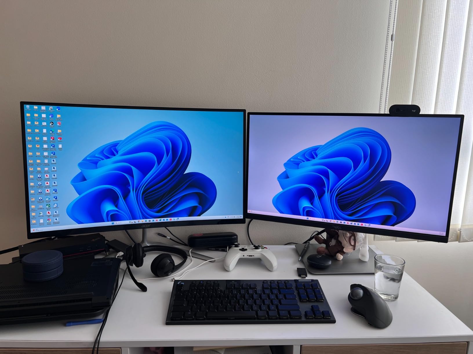 Acer Nitro 27in QHD 2560x1440 Curved 180Hz Gaming Monitor EDA270U Pbmiipx customer photo 2
