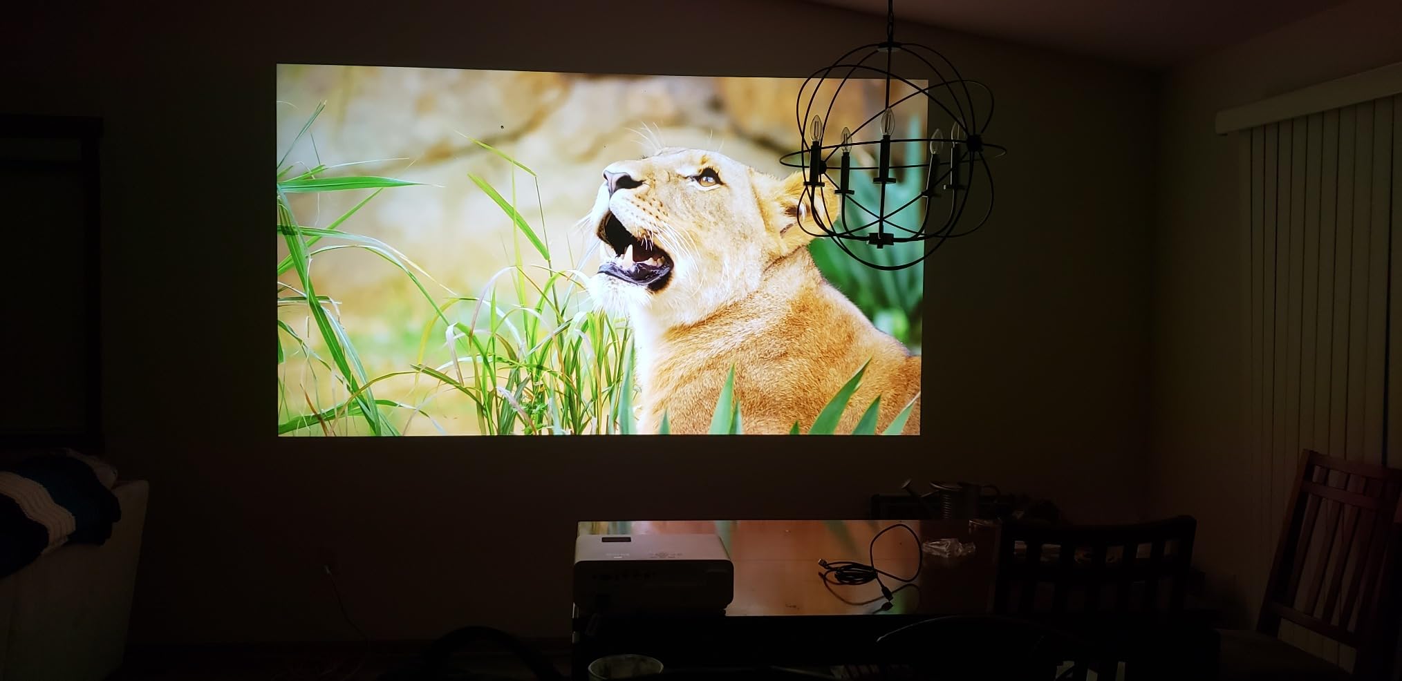BenQ X500i True 4K HDR Short Throw Gaming Projector 2200 Lumens customer photo 2