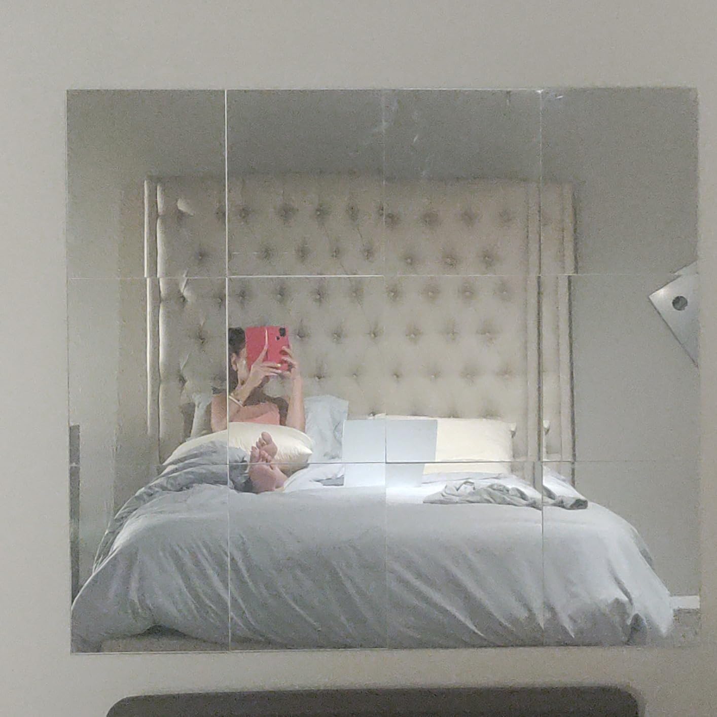 VASUHOME Home Gym Mirrors 12 Inch x 12PCS, HD Glass Wall Mounted Mirror Tiles for Home Gym, Bedroom, Living Room, Door, Closet customer photo 1