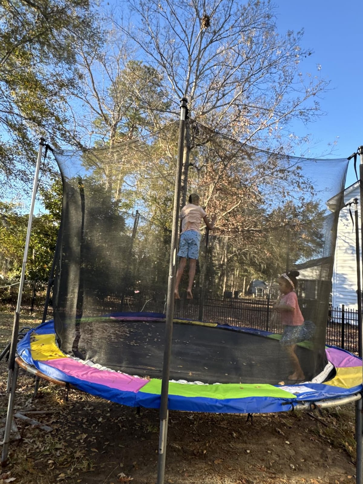 Soozier 12FT / 14FT Trampoline Spring Cover No Holes for Pole customer photo 1