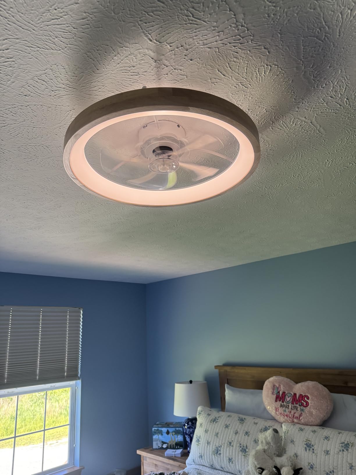 Fszdorj 20'' Low Profile Ceiling Fan with Light and Remote, Fandelier Black customer photo 1