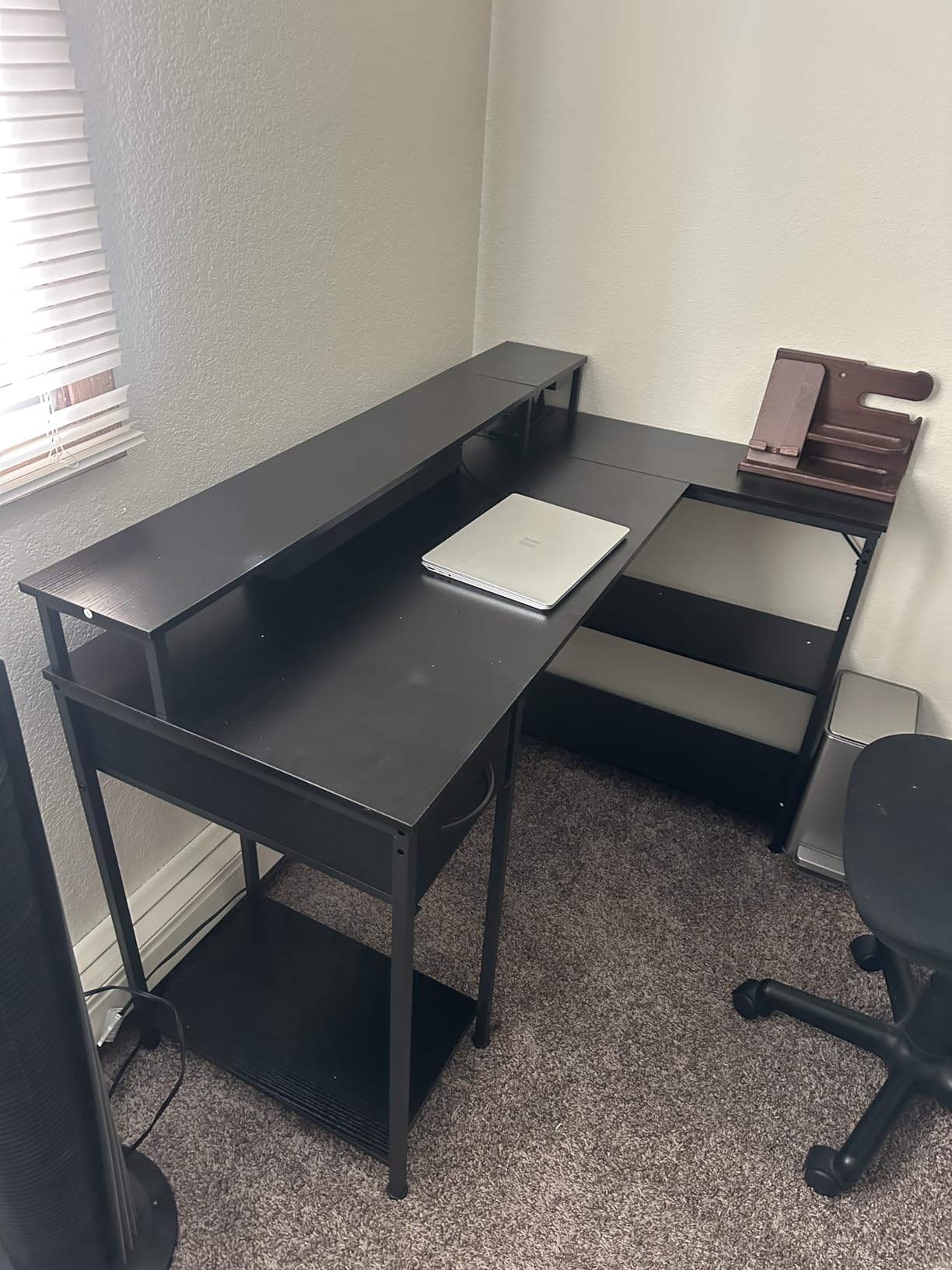 SUPERJARE 53 inch Reversible L Shaped Desk with LED Lights & Power Outlets, Computer Desk with Shelves & Monitor Stand, Gaming Desk with Drawer, Home Office Desk Corner Desk, PU White Drawer customer photo 1
