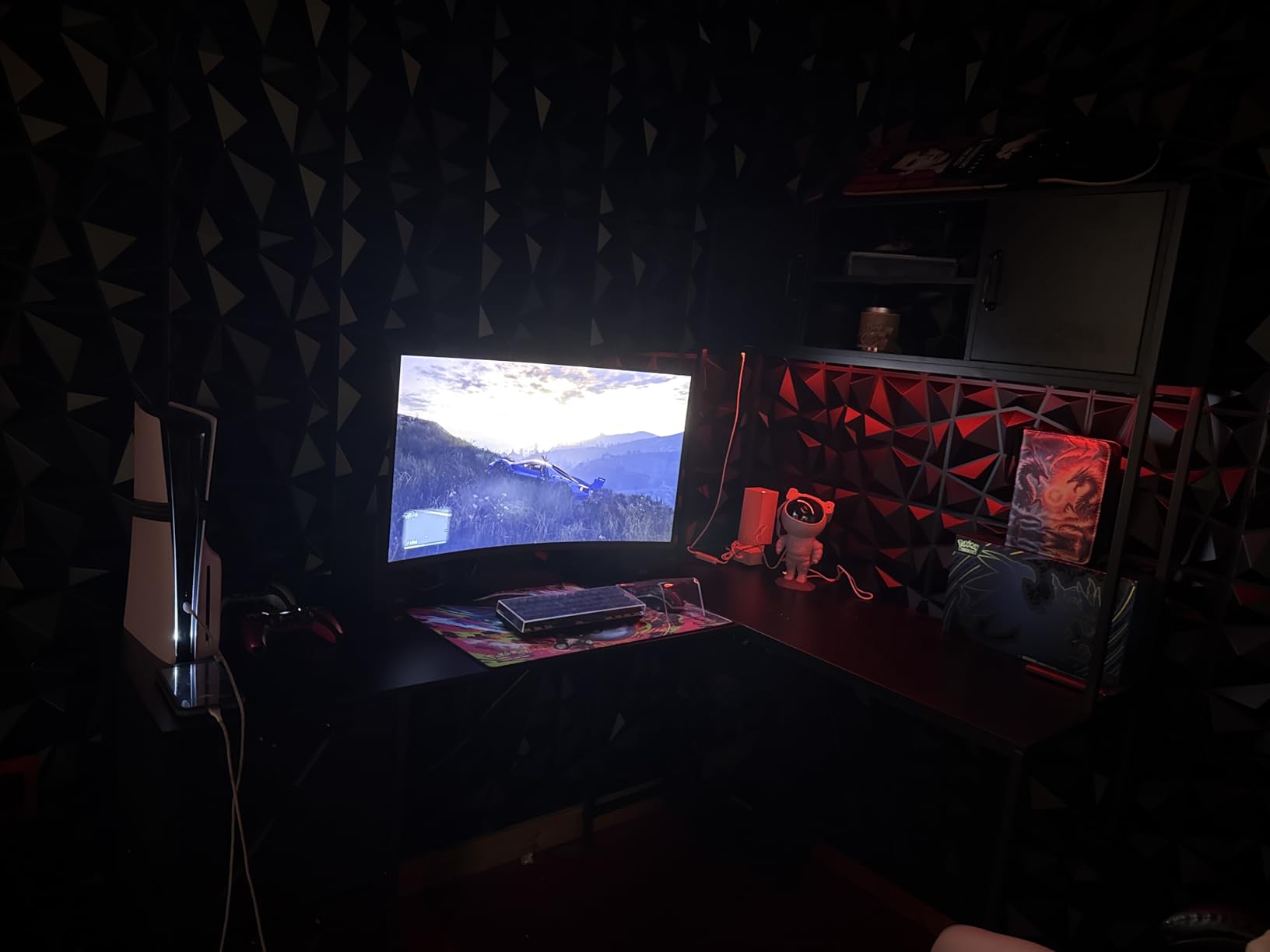 SEDETA Reversible L Shaped Gaming Desk with Drawers, LED Lights, customer photo 2