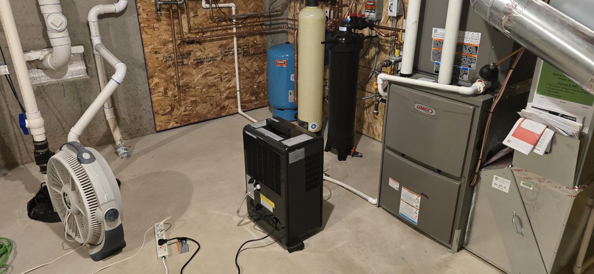 Gasbye 4500 Sq.Ft. 2026 Energy Star Dehumidifier for Basement & Large Rooms with Drain Hose, Max 115 Pints/Day | 45dB Quiet Compressor | 1.7 Gal Water Tank | Auto Shut-Off & Restart, Black customer photo 1