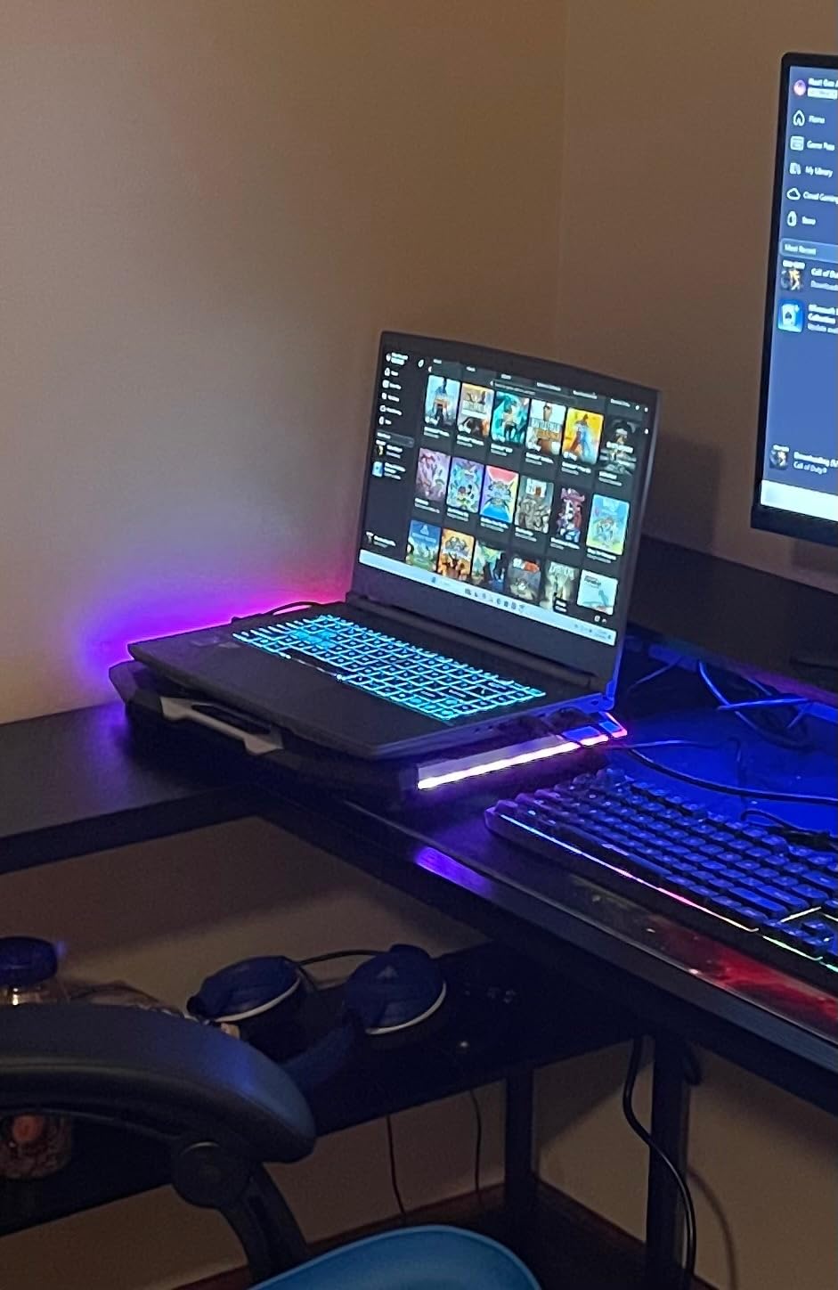 msi Thin 15 15.6” 144Hz FHD Gaming Laptop: Intel Core i7-12650H, NVIDIA Geforce RTX 4050, 16GB DDR5, 512GB NVMe SSD, Cooler Boost 5, Win 11: Black B12VE-2023US customer photo 1