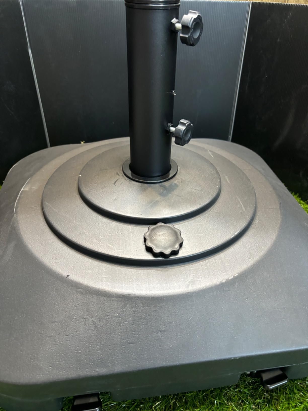 QZER Umbrella Base with Wheels, Umbrella Stand Heavy Duty 100lb Windproof customer photo 1