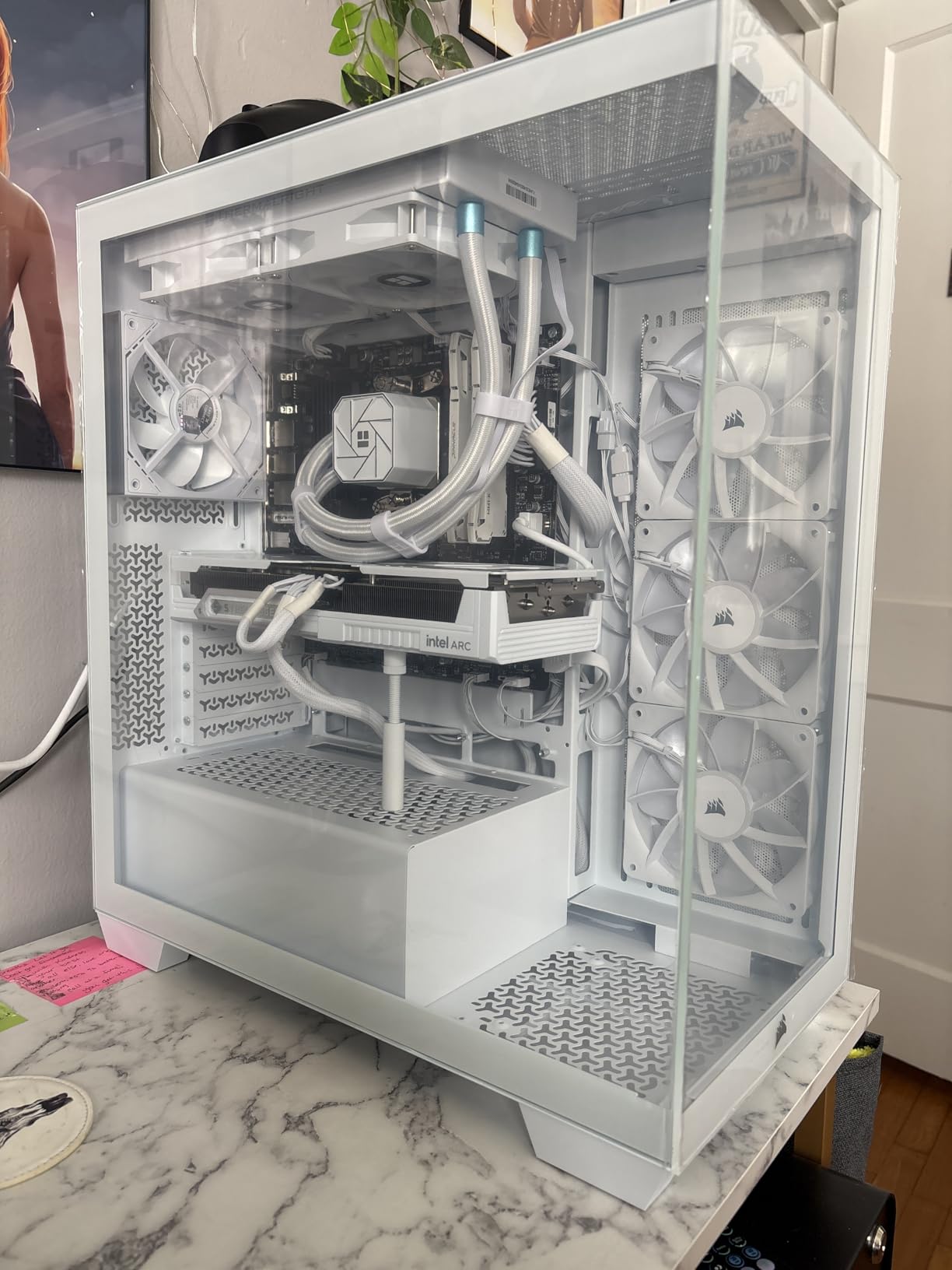 CORSAIR iCUE Link 3500X RGB Mid-Tower ATX PC Case - Panoramic Tempered Glass - Reverse Connection Motherboard Compatible - 3X CORSAIR iCUE Link RX120 RGB Fans Included - Black customer photo 1