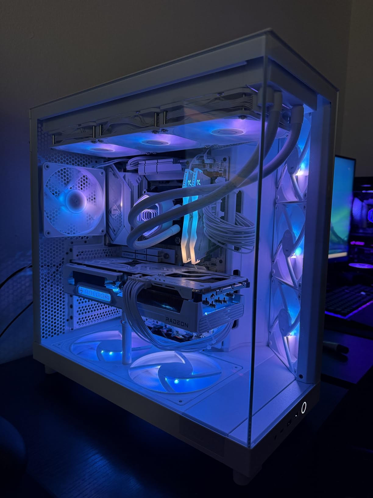 NZXT F360 RGB Core - 360mm Single-Frame RGB Fan Unit - Black customer photo 2