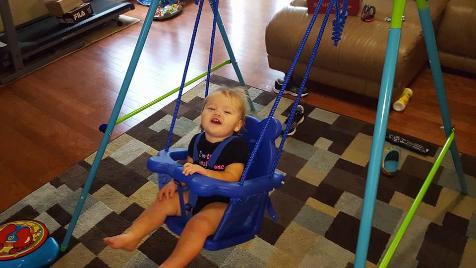 HLC Heavy Duty Metal Kids Swing Set for Backyard, Ages 3-10, 440lbs customer photo 1