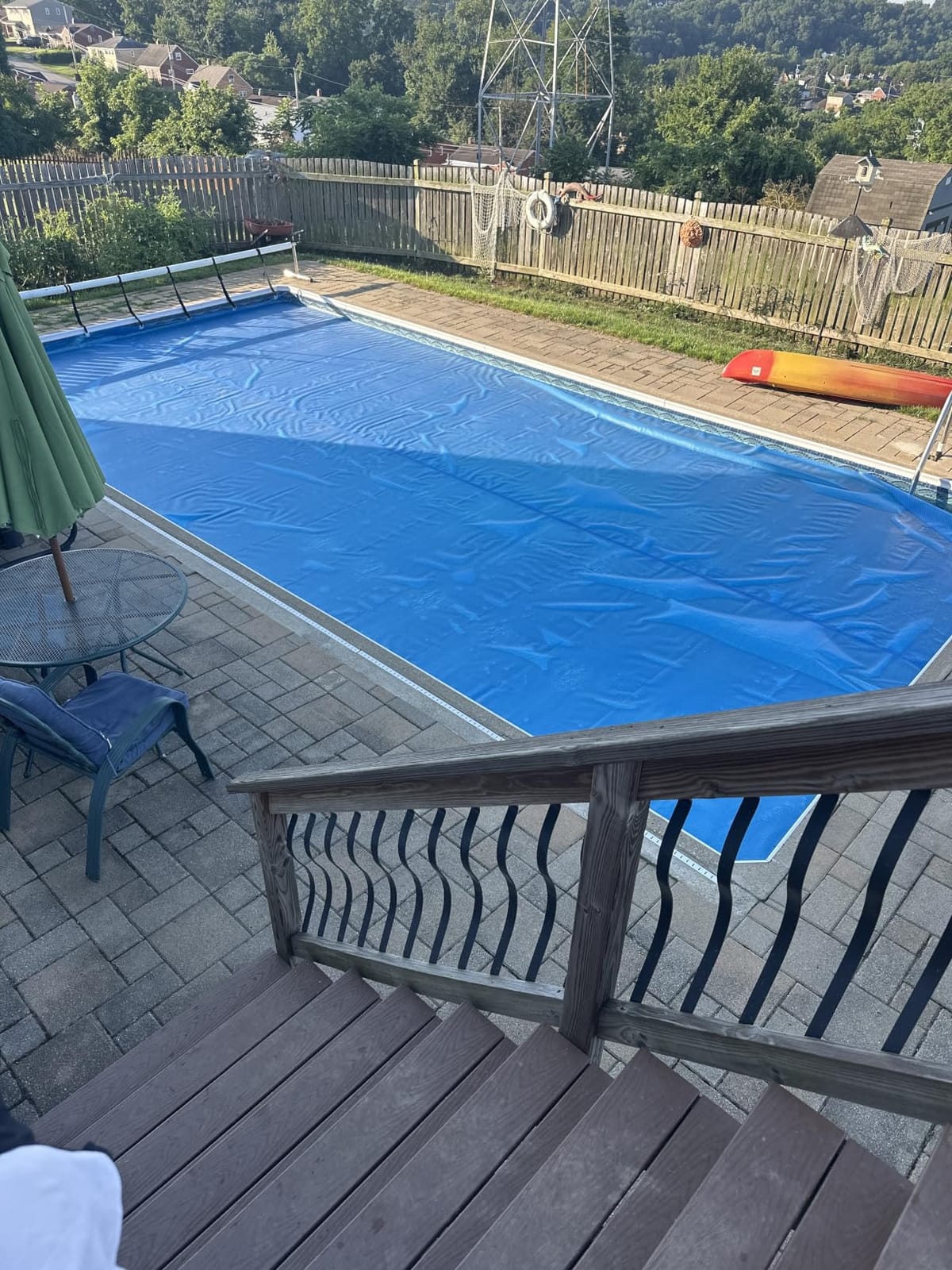 VEVOR Solar Pool Cover, 24 x 12 ft Rectangle Solar Cover 12 mil for Pools, Inground Above Ground Swimming Pool Solar Blanket with Bubble, Heat Retaining Solar Covers Blue customer photo 2