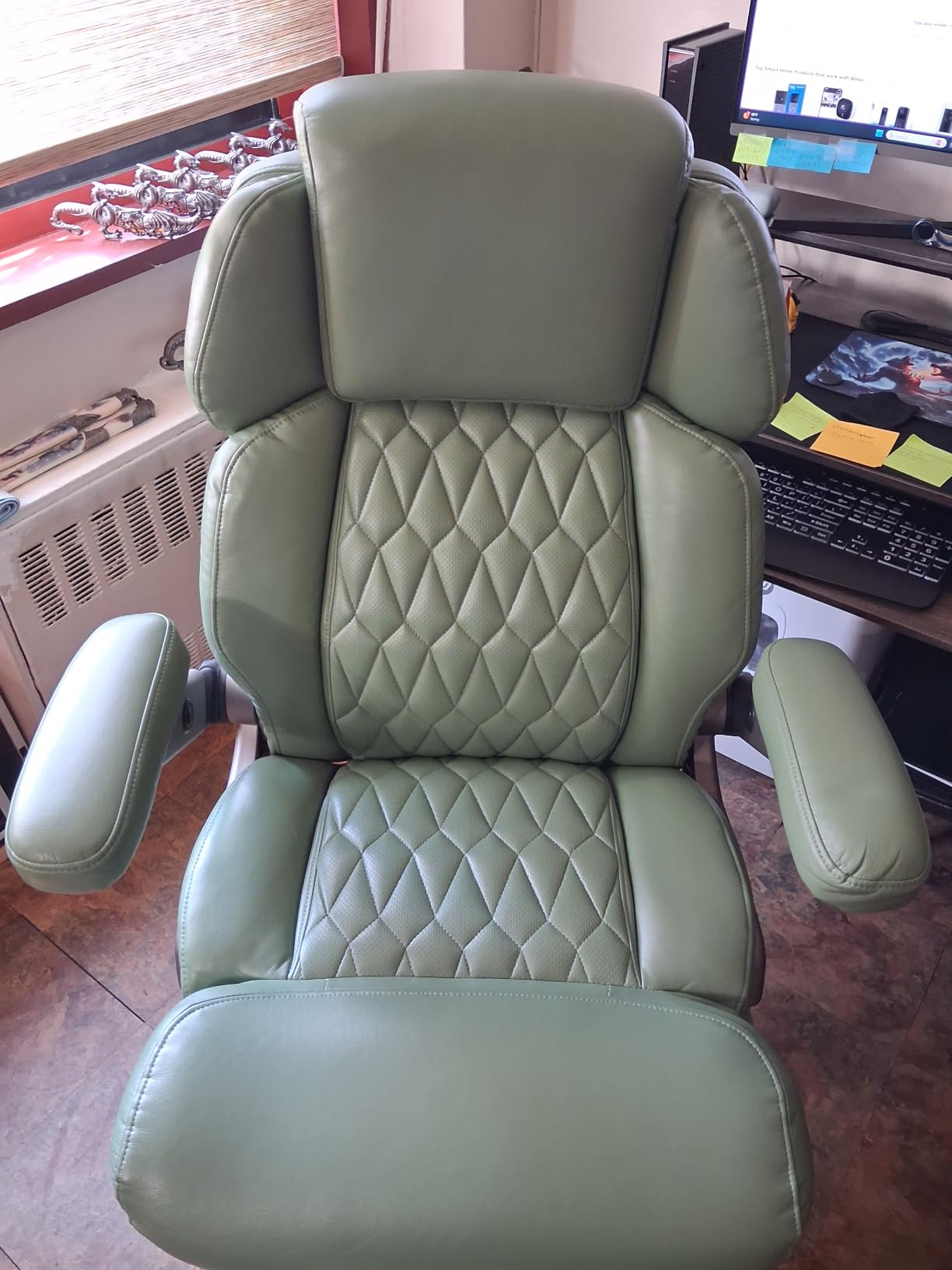 Big and Tall Office Chair 700lbs, Ergonomic High Back Computer Desk Chair customer photo 1