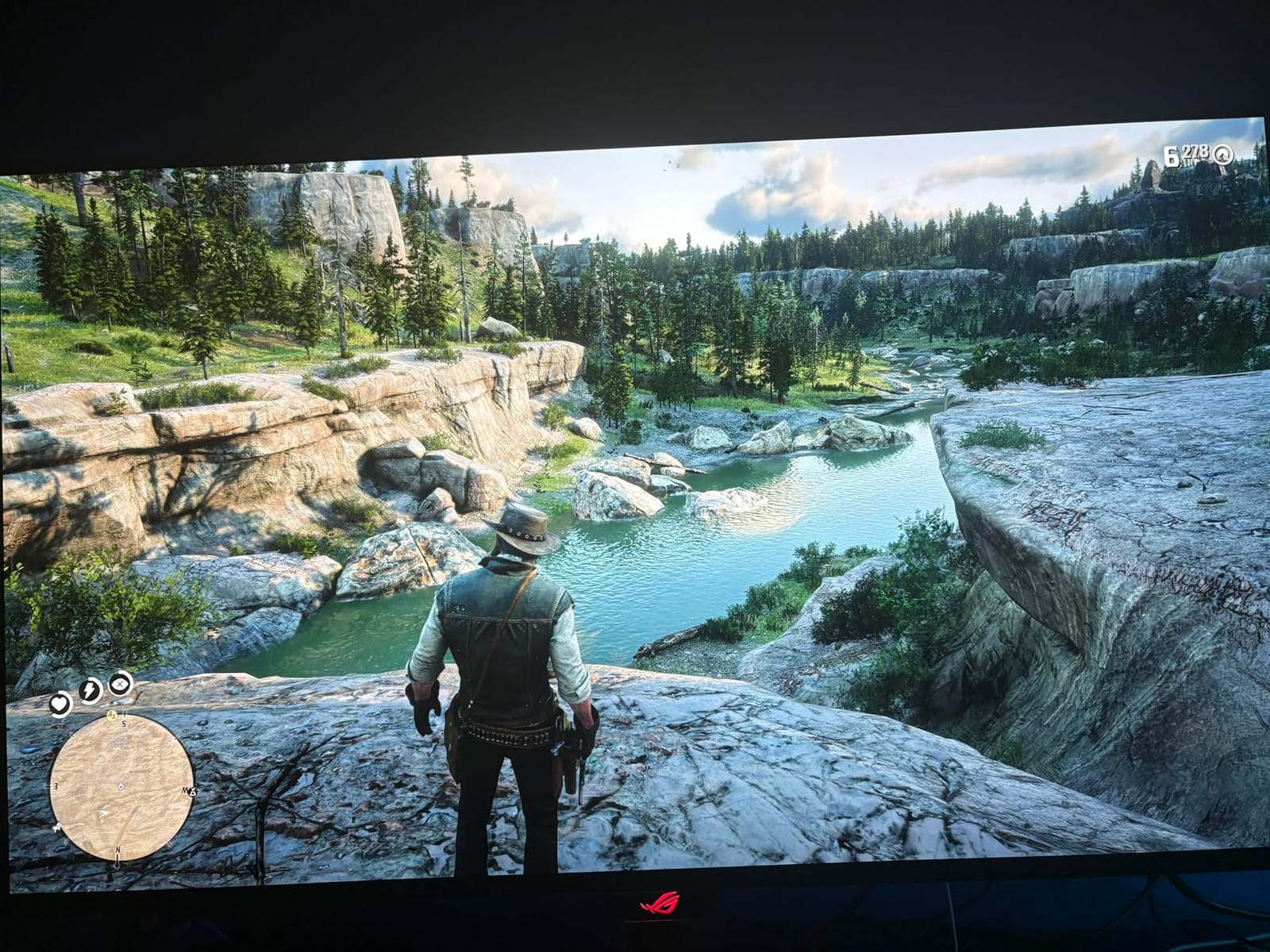 ASUS ROG PG32UCDP 32 Inch 4K 240Hz OLED Gaming Monitor | Dual Mode FHD 480Hz, Custom Heatsink, 0.03ms, G-SYNC Compatible, AI Gaming, USB-C 90W, True 10-bit, for PS5 and Xbox customer photo 1