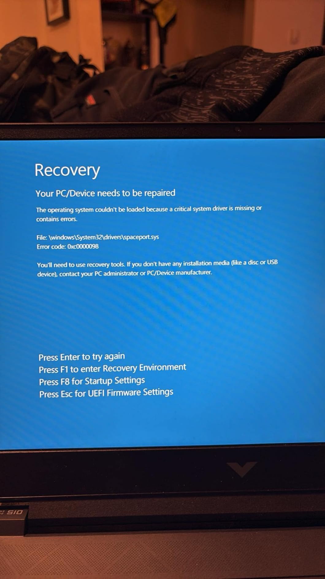 HP Victus 15.6