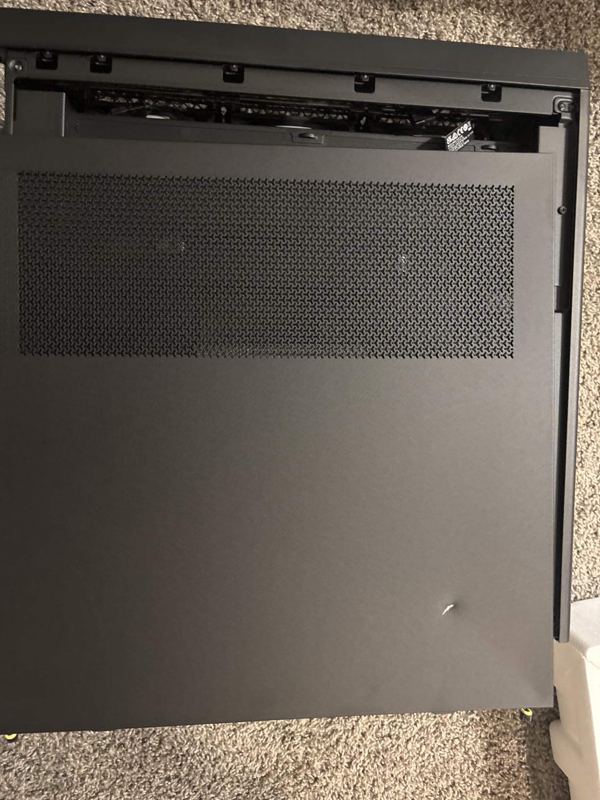 CORSAIR 4000D RS ARGB Frame Modular Mid-Tower ATX PC Case, High Airflow, 3X Pre-Installed RS Fans, InfiniRail™ Mounting System, ASUS BTF, MSI Zero, Gigabyte Stealth, Black customer photo 1