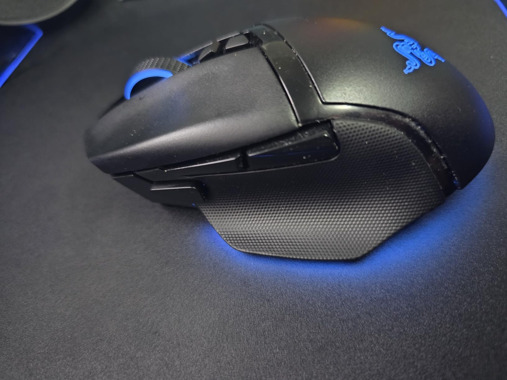 Razer Basilisk V3 Pro 35K Wireless Gaming Mouse, 140 Hr Battery, Black customer photo 1
