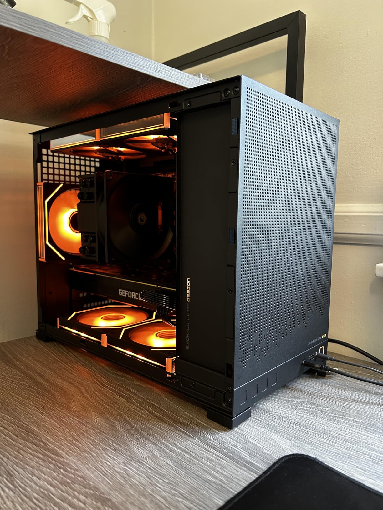 JONSBO D32 STD Micro-ATX PC Case,High Compatibility Mini Desktop Case, Support MATX Back-Connect/BTF MB,365mm GPU/240AIO/163mm Air Cooler, ATX/SFX-L/SFX PSU, USB3.2 PC Gaming,Black customer photo 2