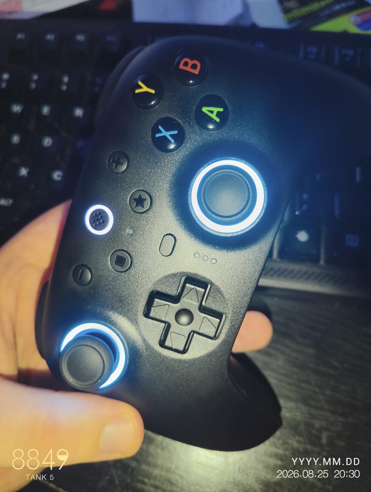 8Bitdo Ultimate 2 Wireless Controller for PC, Apple, Steam & Android, Black customer photo 2