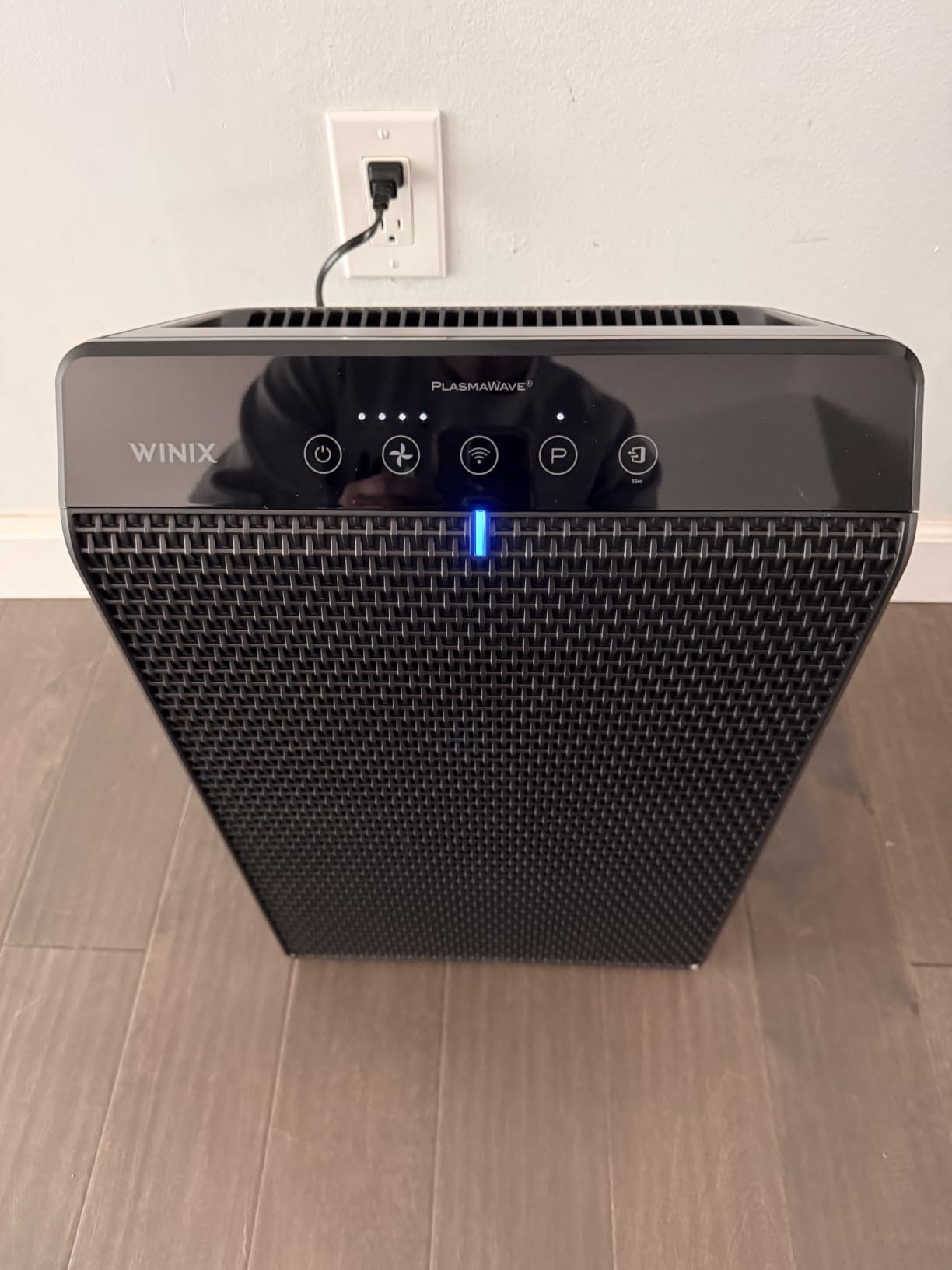 WINIX 5520 Air Purifier for Home Large Room Up to 1882 Ft² in 1 Hr With Air Quality Monitor, True HEPA, High Deodorization Carbon Filter and Auto Mode, Captures Pet Allergies, Smoke, Dust customer photo 2