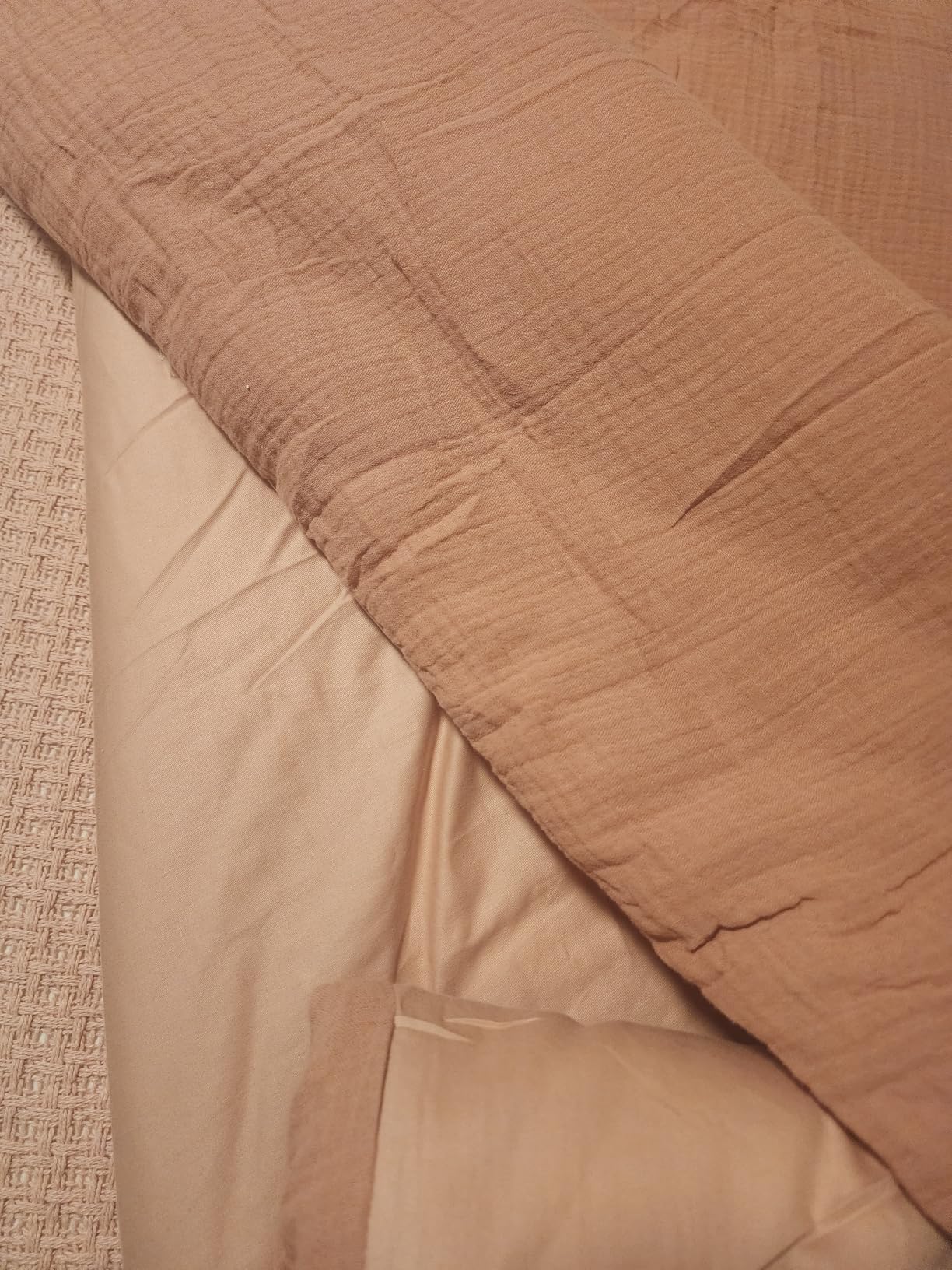 Casa Platino Queen Sheets Set –100% Cotton Queen Sheets with 4 Pillowcases, Lightweight Feel & Secure Fit, Crisp & Breathable Percale Weave with 15
