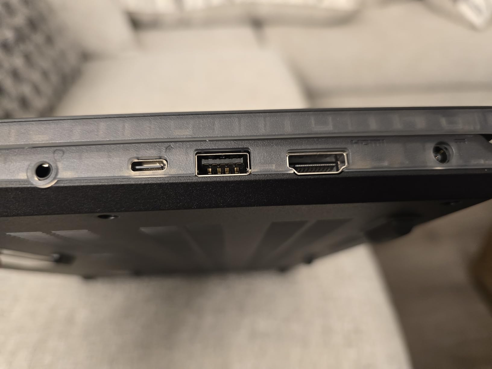 msi Cyborg A15 AI 15.6” FHD 144Hz Thin & Light Gaming Laptop – Ryzen 7 260, GeForce RTX 5050, 16GB DDR5, 1TB SSD, Portable Design, Wi-Fi 6E, Windows 11 B2HWEKG-074US customer photo 1