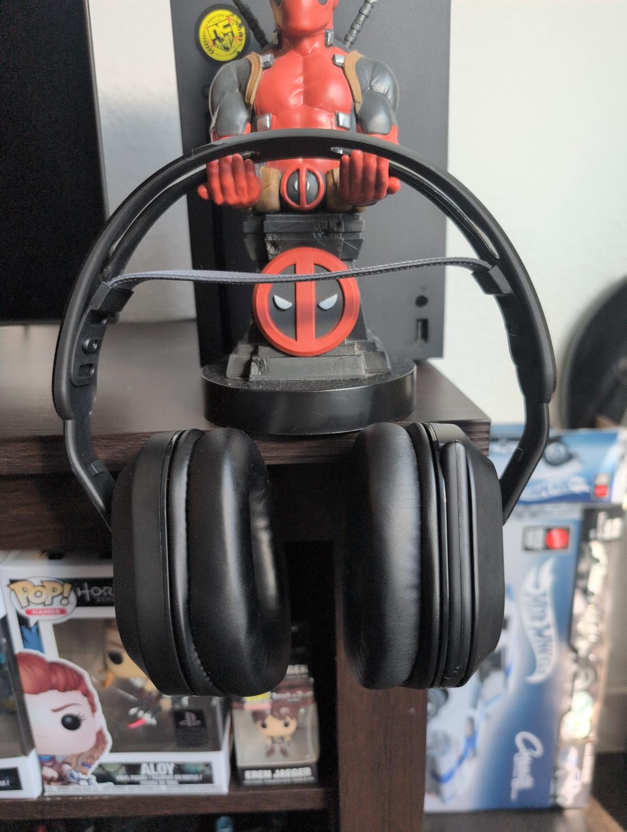 Turtle Beach Stealth 500 Wireless Multiplatform Gaming Headset for Xbox, PC customer photo 1