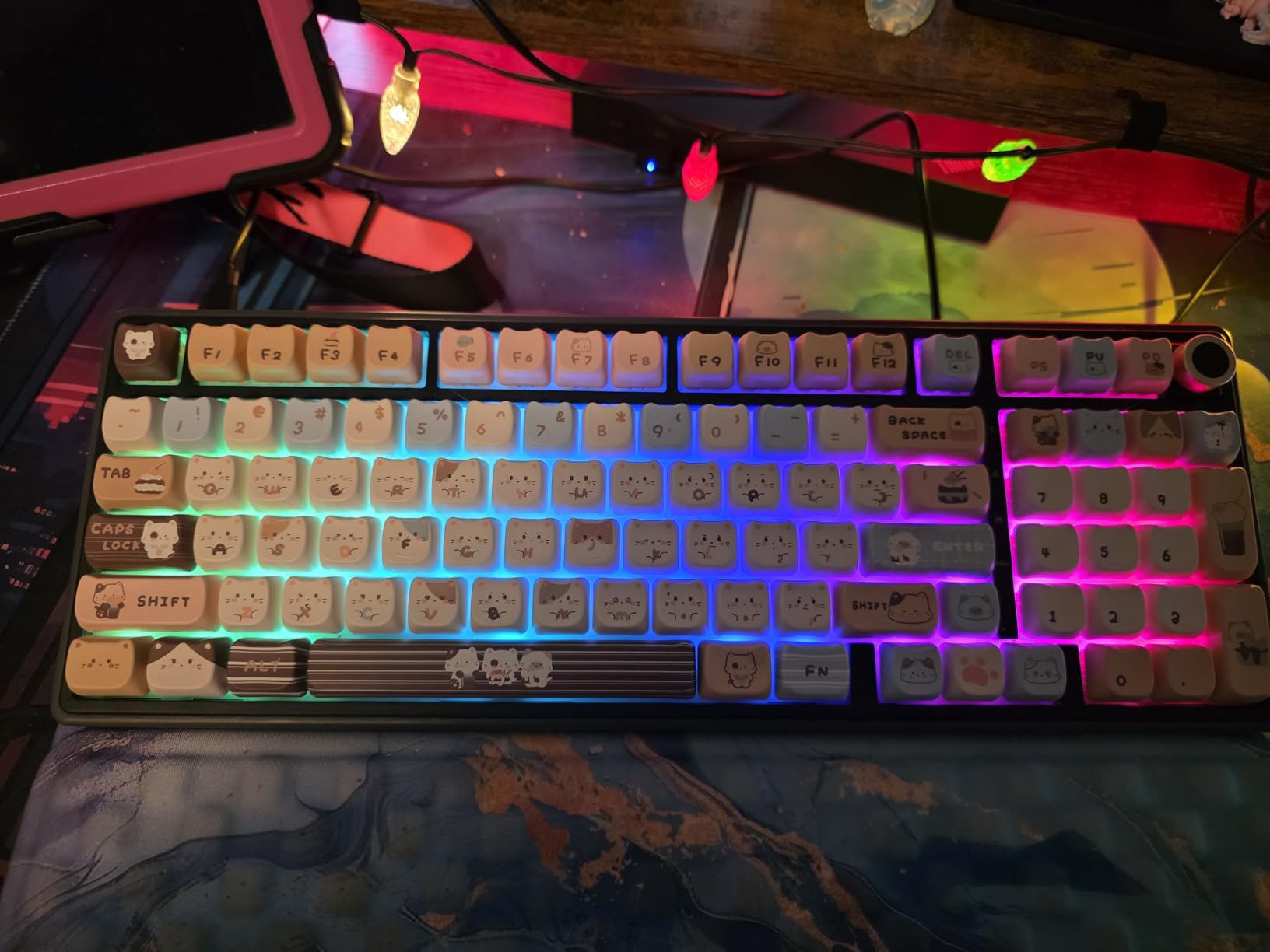 RK ROYAL KLUDGE R98 Pro Wired Mechanical Keyboard, 96% Creamy Gaming Keyboard RGB Backlit with Number Pad and Volume Knob, Gasket Mount, MDA Profile PBT Keycaps, Hot Swappable Pre-lubed Linear Switch customer photo 1