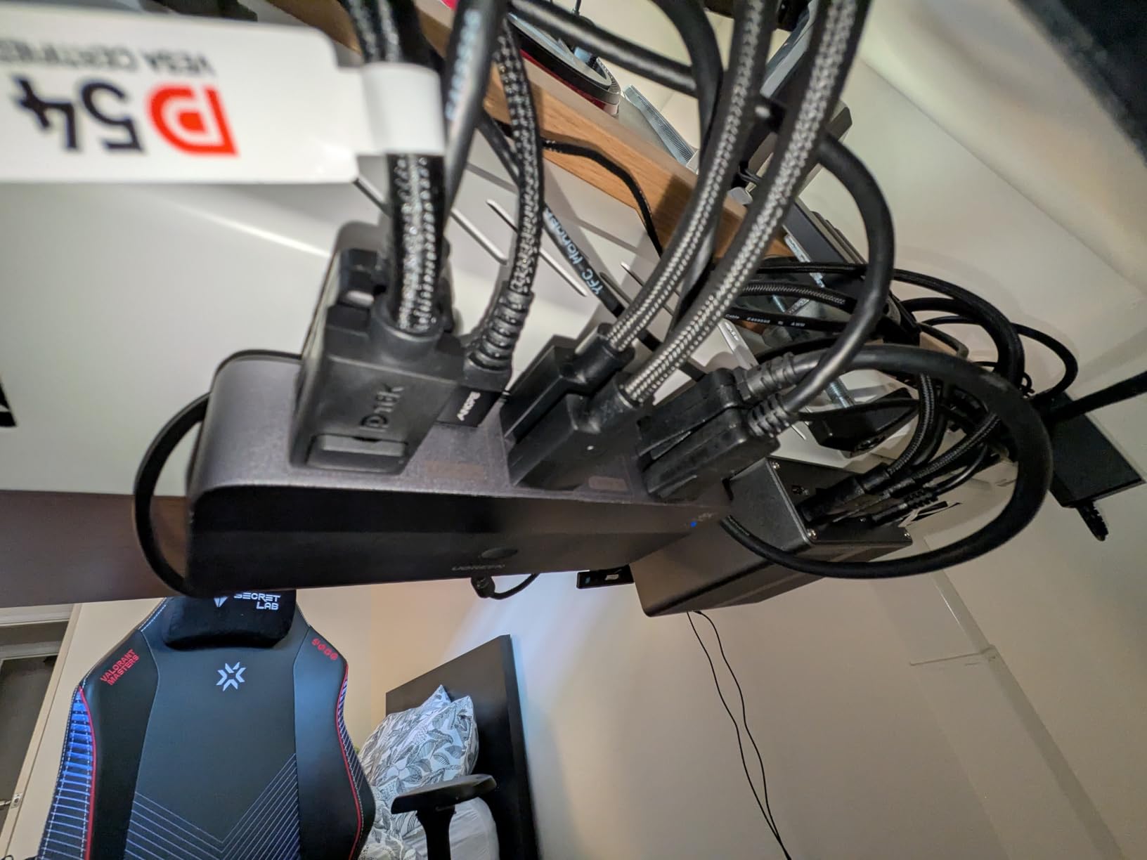 UGREEN 8K@60Hz Displayport KVM Switch 2 Monitors 2 Computers, Aluminum customer photo 2