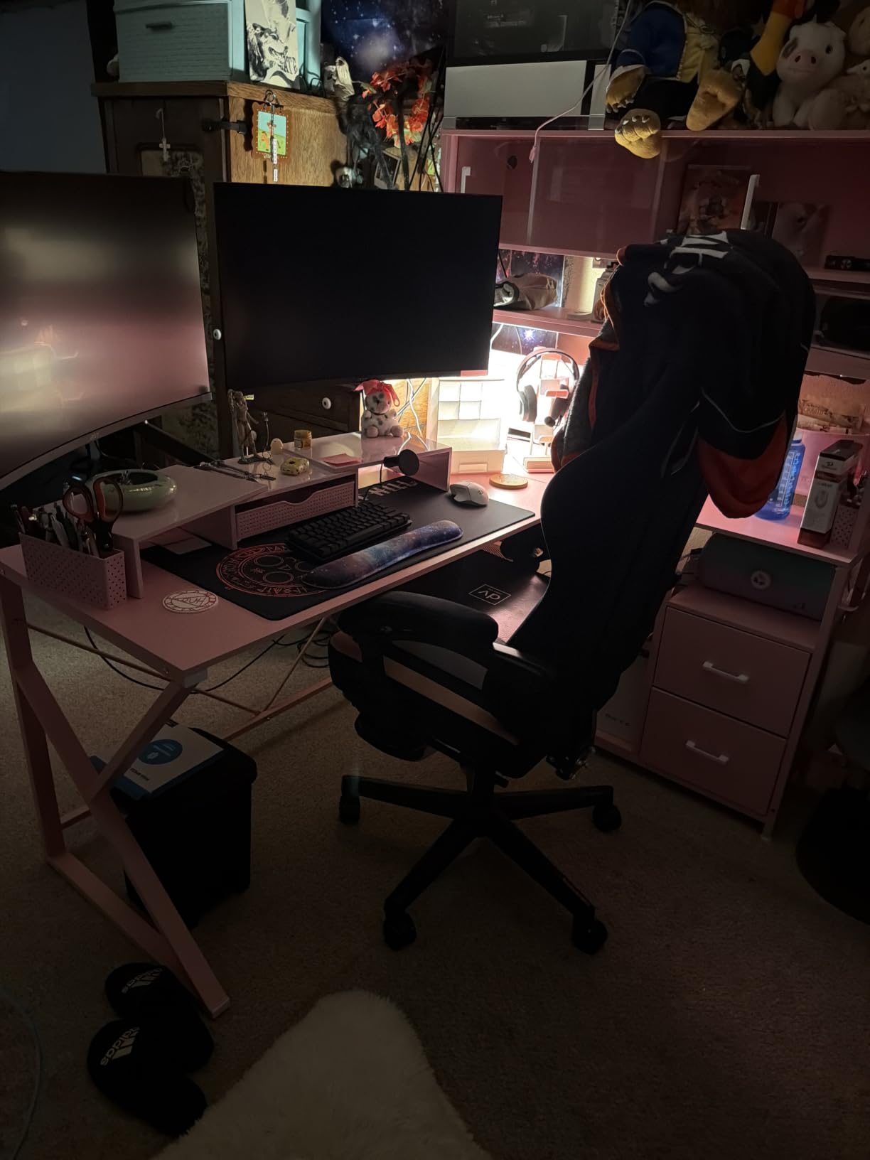 SEDETA L Shaped Gaming Desk with Storage Shelves, 2 Drawer, LED Light customer photo 2