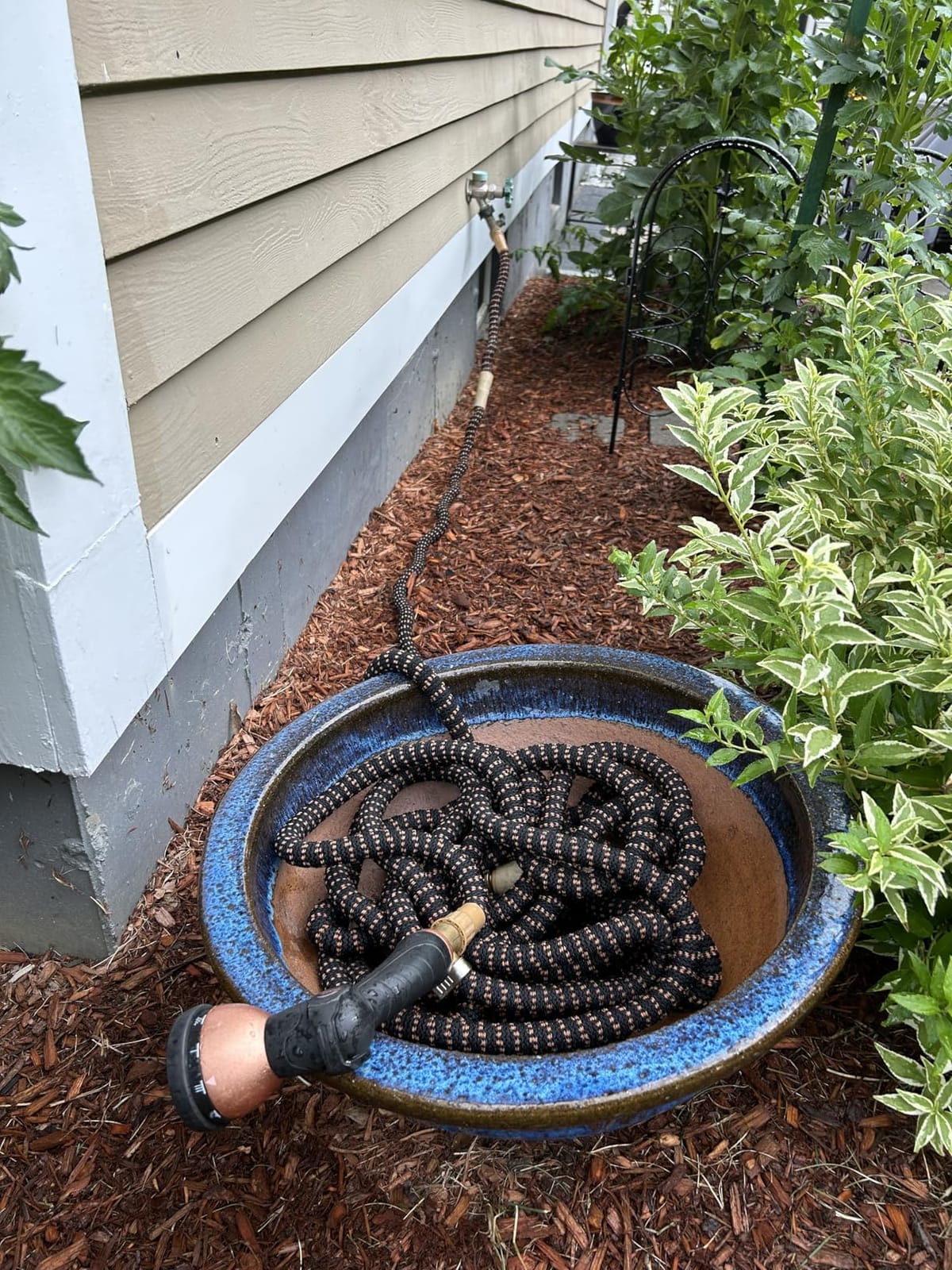 Flexi Hose Expandable Garden Hose with 8 Function Nozzle, 75FT - Lightweight Retractable Garden Hose, Water Hose - No-Kink Flexibility, 3/4 Inch Solid Brass Fittings and Double Latex Core customer photo 2