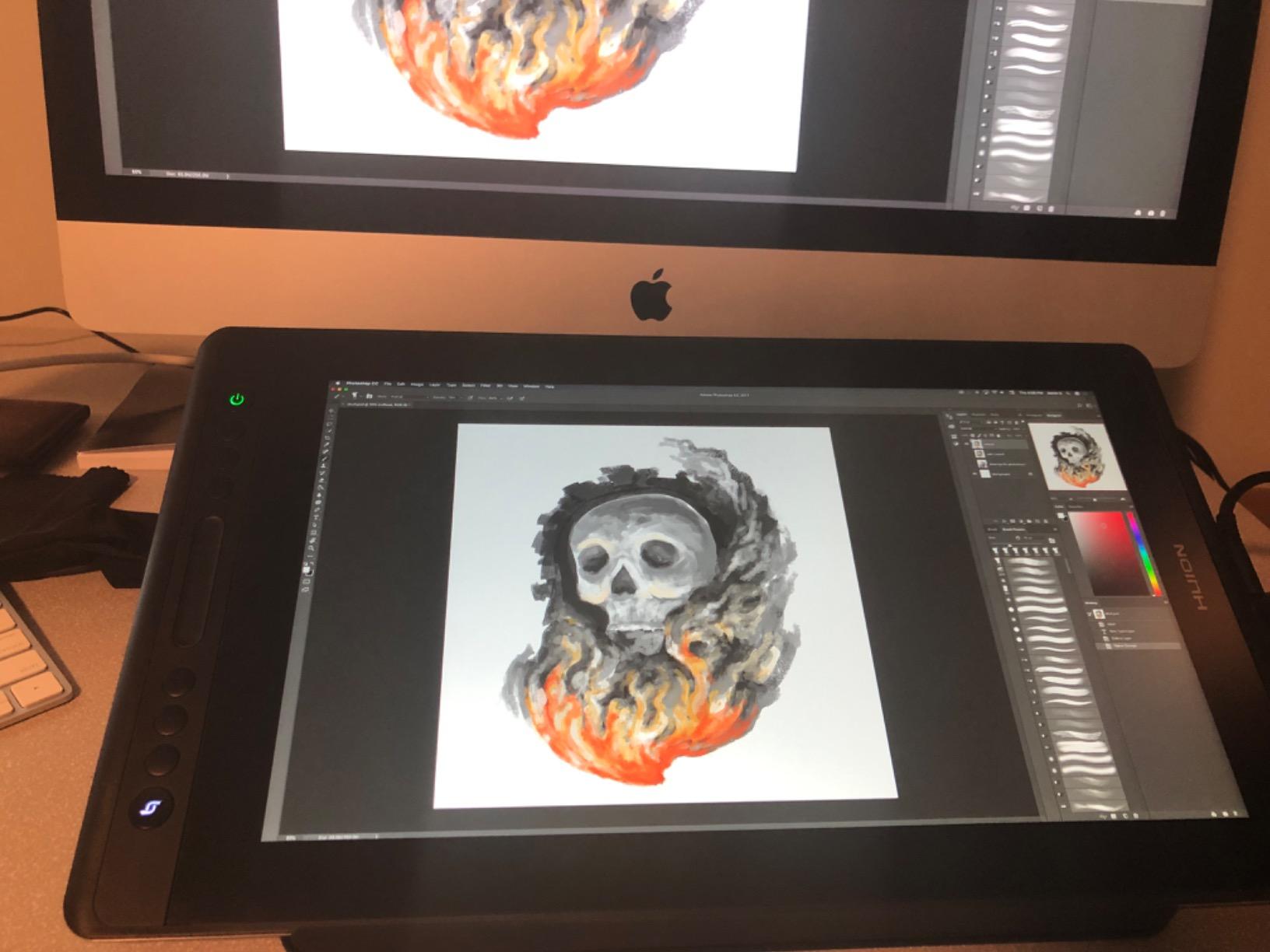HUION Kamvas 13 (Gen 3) Drawing Tablet with Screen 16K Pressure PenTech 4.0 | 13.3-inch Full-Laminated Art Tablet with Anti-Sparkle Canvas Glass, 99% sRGB, Dual Dials for Digital Art, Designing, Black customer photo 2
