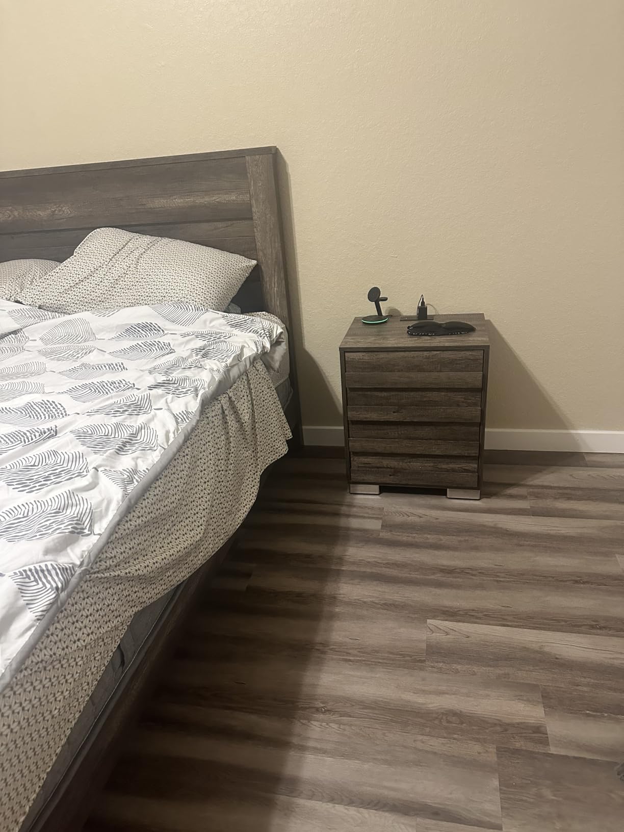 LUXOAK 3 Piece Slatted Bedroom Set King Bed Frame & 2 Nightstands, Grey customer photo 1