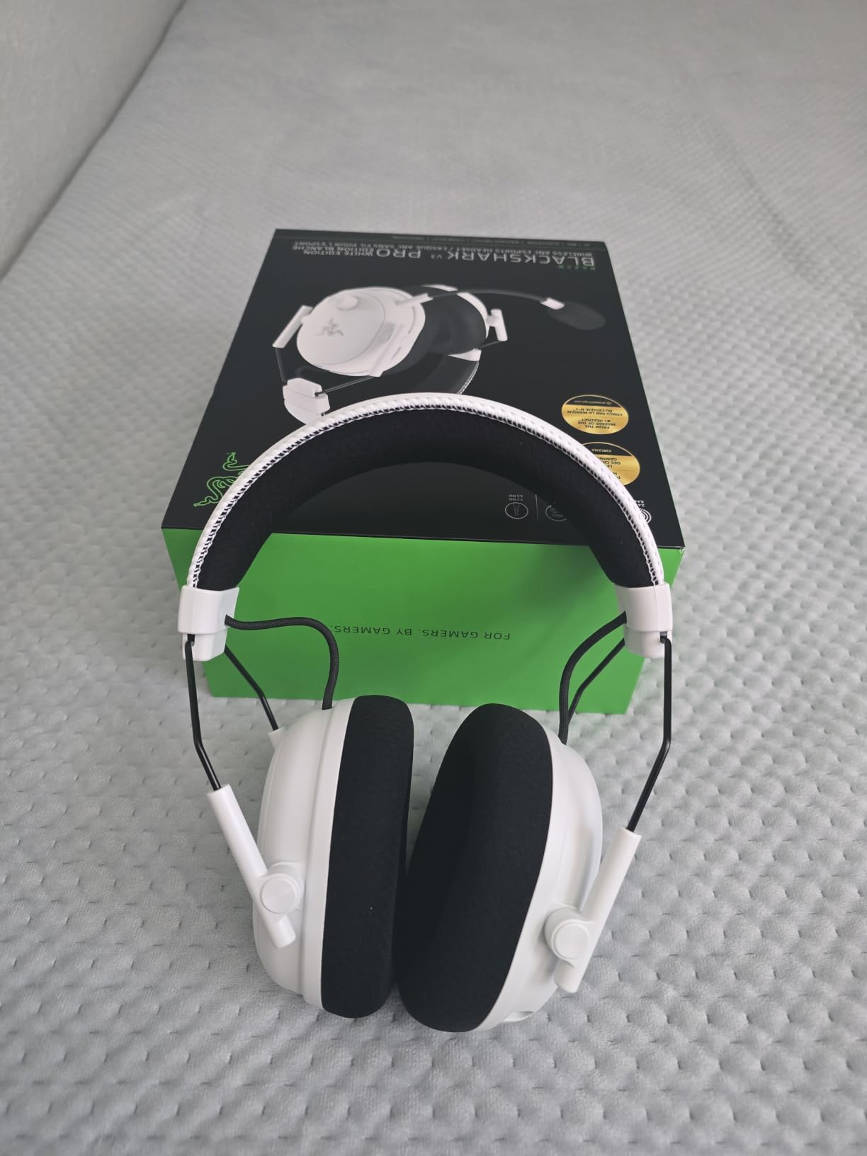 Razer BlackShark V3 Pro Wireless ANC Gaming Headset for PC, Black | Full Band Mic, 50mm Drivers, 2.4 GHz, Bluetooth, USB, 3.5mm, Works with Mac, PS5, Nintendo Switch, Smartphone, 70 Hr Battery customer photo 1