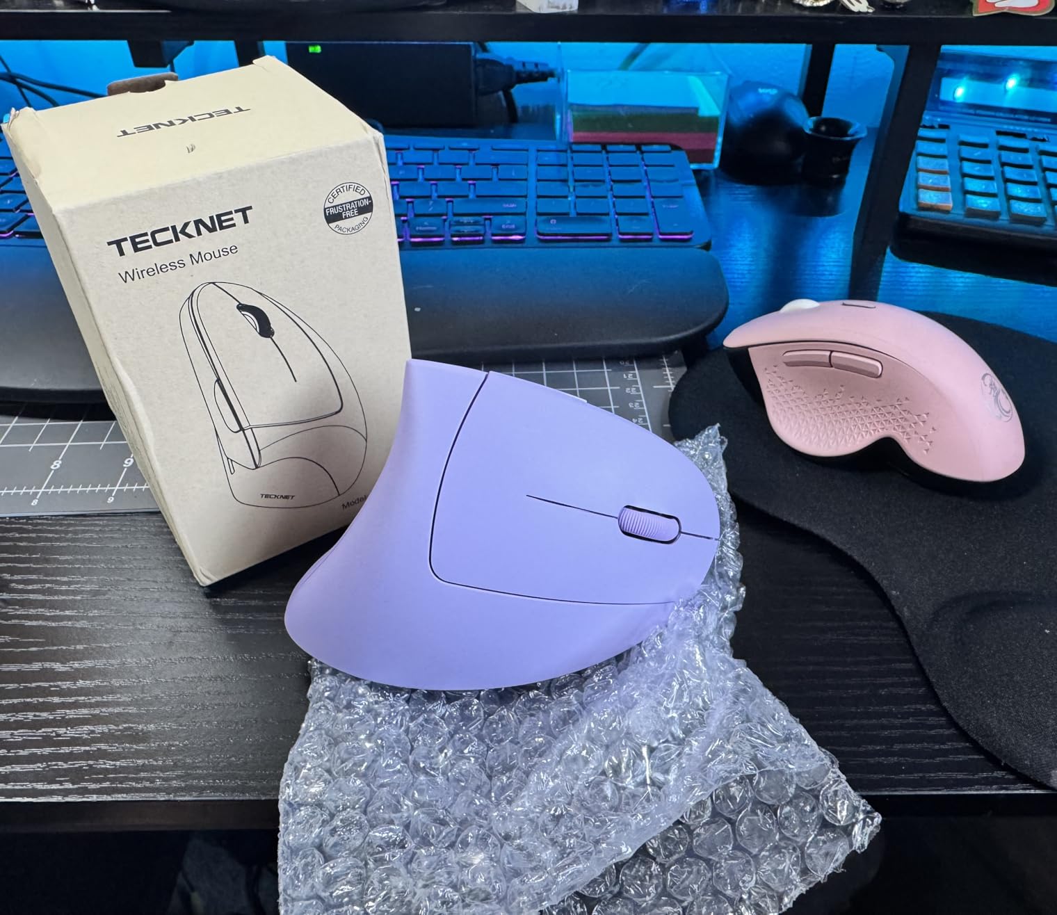 TECKNET 2.4G Ergonomic Mouse Vertical Wireless 4800 DPI Carpal Tunnel Mouse customer photo 2