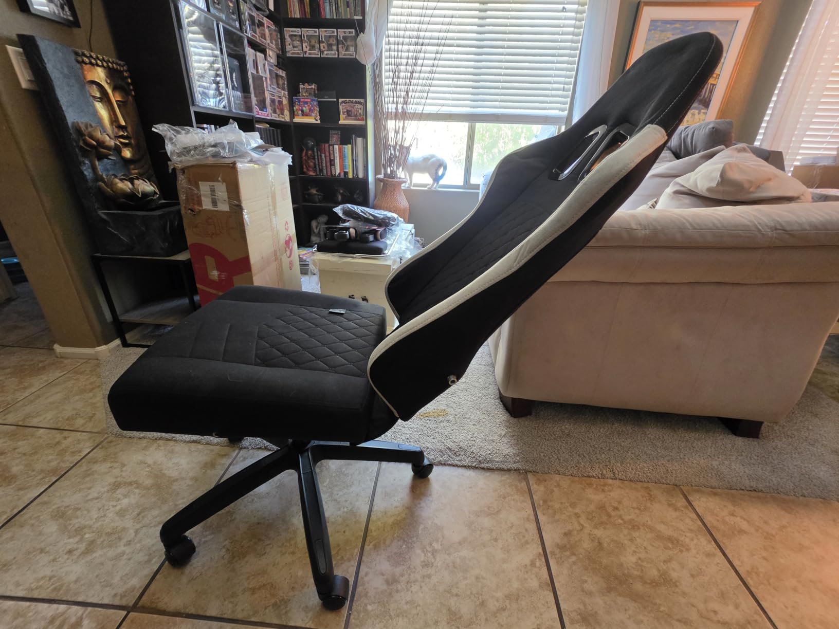 GTPLAYER Gaming Chair, Computer Office Chair with Pocket Spring Cushion, Linkage Armrests and Footrest, High Back Ergonomic Computer Chair with Lumbar Support Task Chair with Footrest(Black) customer photo 1