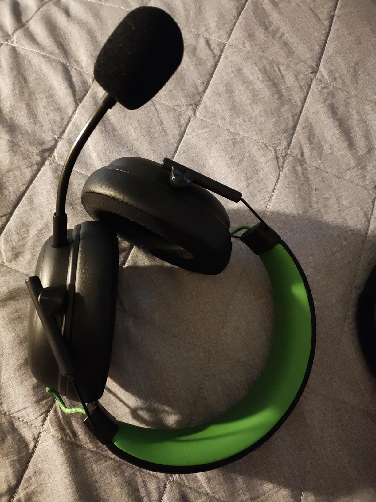Razer BlackShark V3 X HyperSpeed Wireless Xbox Gaming Headset, Black customer photo 2
