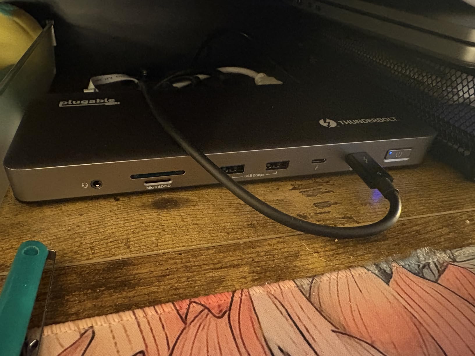 Plugable Thunderbolt 4 Dock for M4/M5 MacBook Air & Pro: 100W Charging Driverless Laptop Docking Station with 4K HDMI Dual Monitor or Single 6K, 6X USB, SD, Ethernet, Thunderbolt Certified (TBT-UDM) customer photo 1
