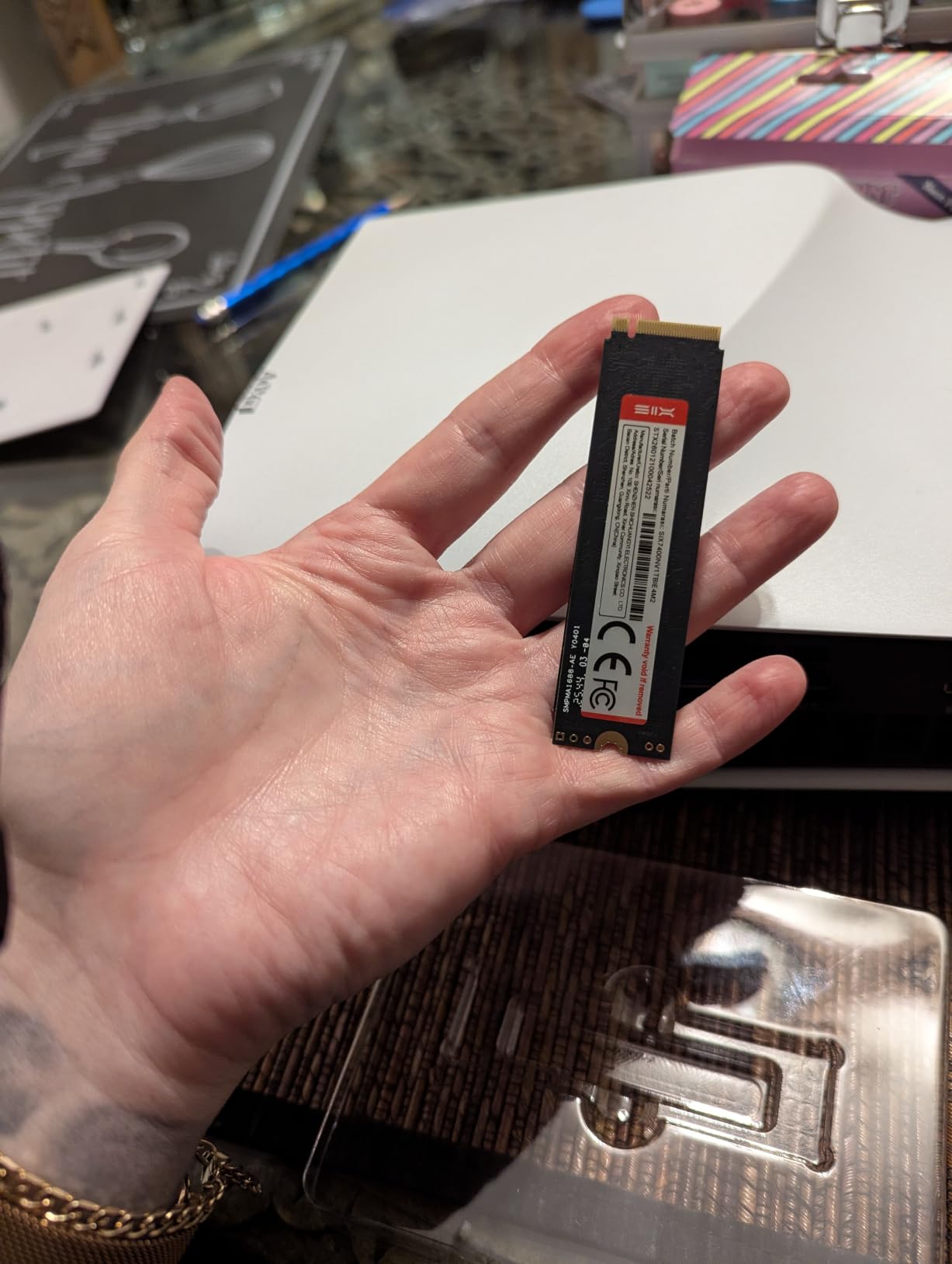 SIX NVME M.2 SSD PCIe 4.0-1TB m.2 2280 ssd, Read UP to 7350MB/s 1TB for Gaming PS5 Memory Storage Expansion with Heatsink, Internal Solid State Hard Drive PCIe gen 4x4 Nvme for Laptop Desktop pc customer photo 1