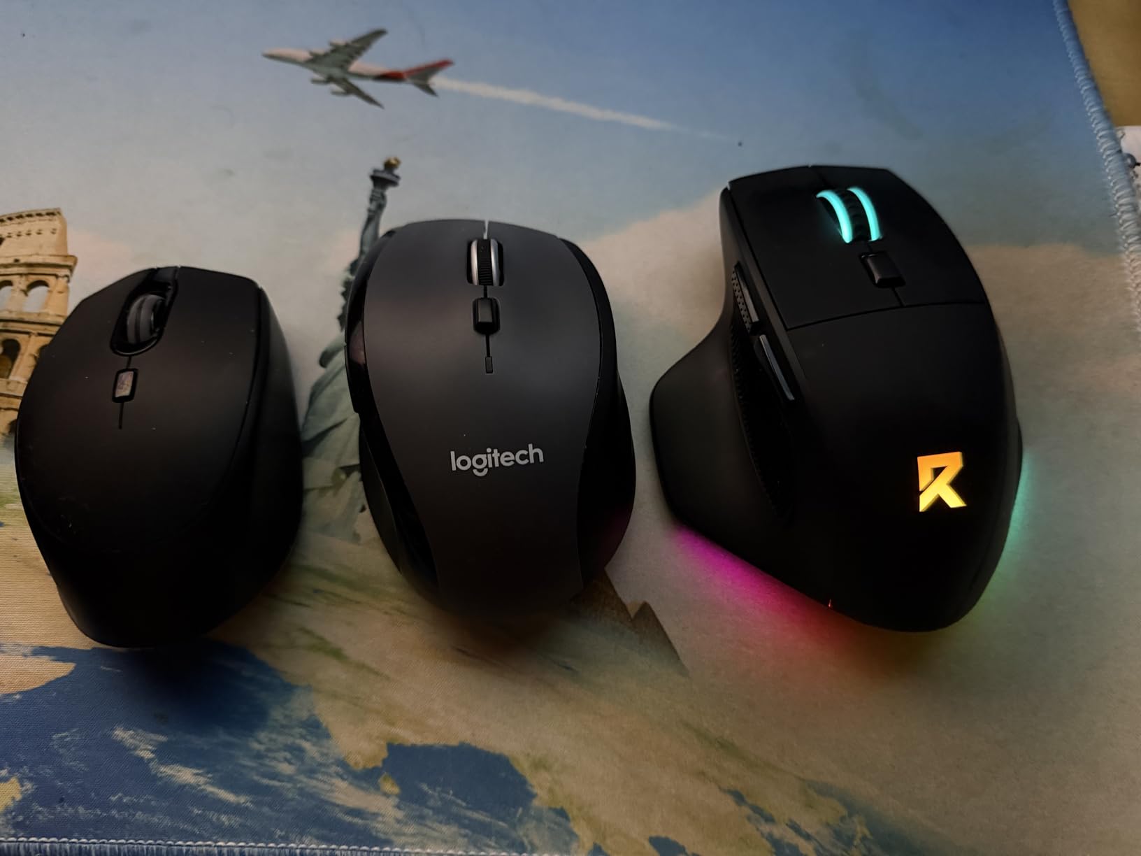 Redragon Large Wireless Gaming Mouse for Big Hands, Tri-Modes 2.4G/Bluetooth/Wired Rechargeable Ergo RGB Mouse with 2 Side Buttons, 6 Backlit Modes, Programmable Macro Gamer Mouse customer photo 2
