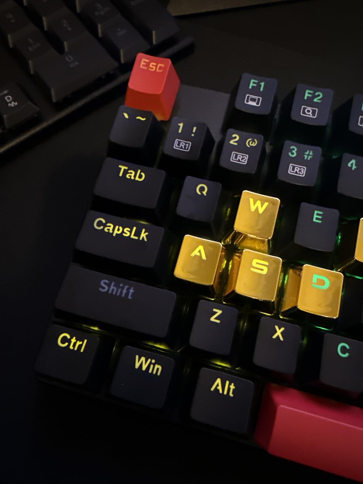 Redragon K671KS Wireless Mechanical Gaming Keyboard, Tri Mode BT/2.4G/USB-C Hot Swappable Custom Keyboard, RGB Backlit Computer Gaming Keyboards, PBT Keycaps, Programmable for PC/Tablet/MAC customer photo 2