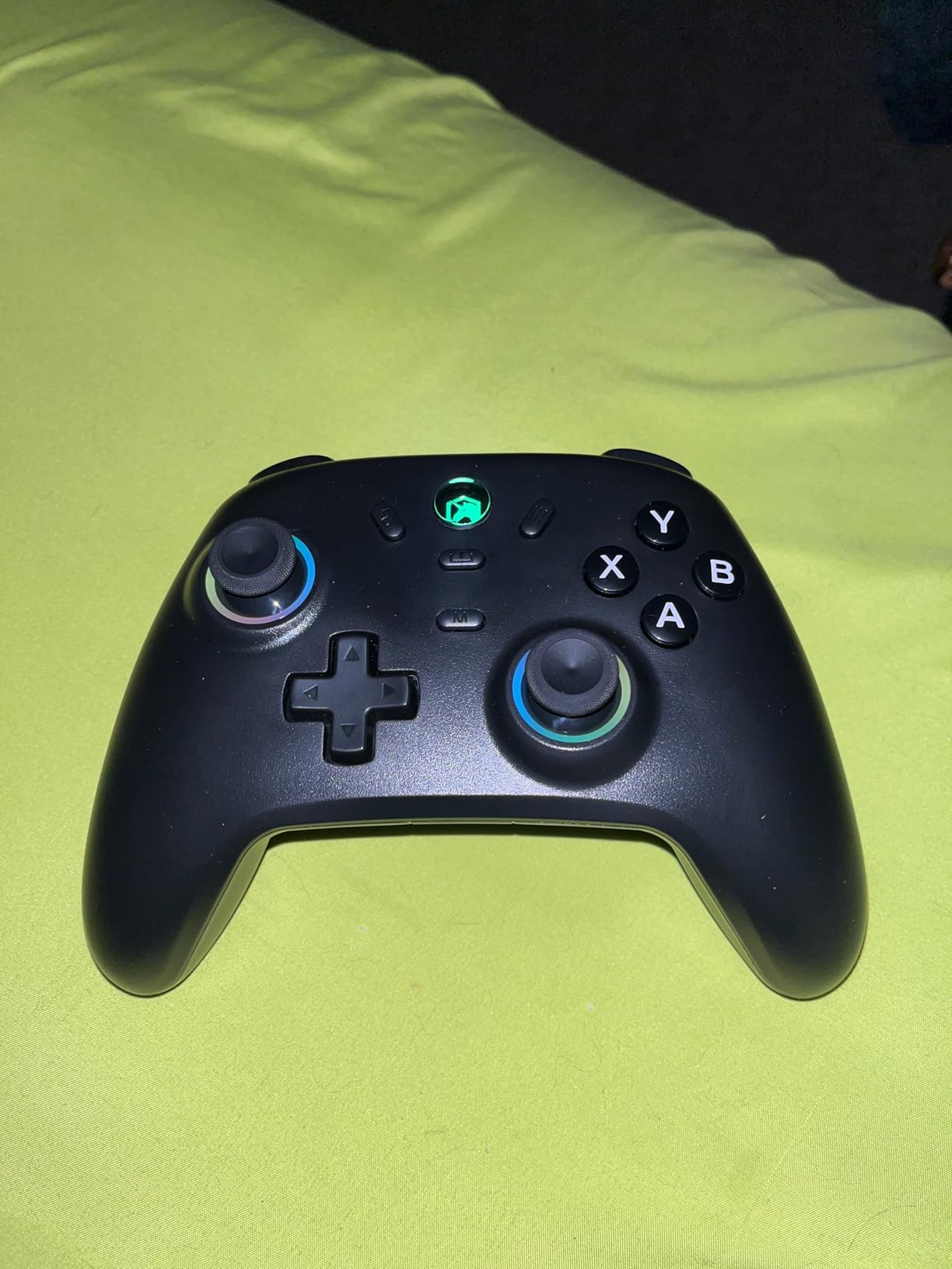 ECHTPower PC Gaming Controller–Wireless for PC with Hall-Effect Joysticks, 1000Hz Polling Rate, No Drift, Turbo & Vibration, Compatible with Windows/Switch/iOS/Android/Steam –Place & Charge Dock customer photo 2