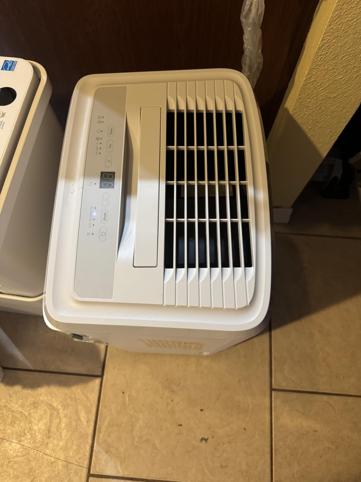 Frigidaire 50 Pint Dehumidifier w/Wifi | Portable, Quiet, Energy Efficient, Humidity Absorber, Moisture Extractor, for Bedroom Living Room Garage Attic Crawl Space customer photo 2