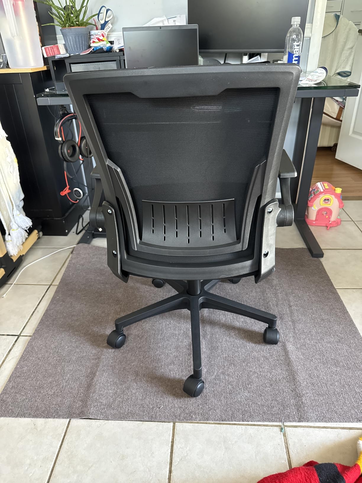 GTPLAYER Ergonomic Office Chair with Flip-up Armrests Executive Computer Chair for Home Office, Breathable Mesh & Comfy Lumbar Support, Black customer photo 2