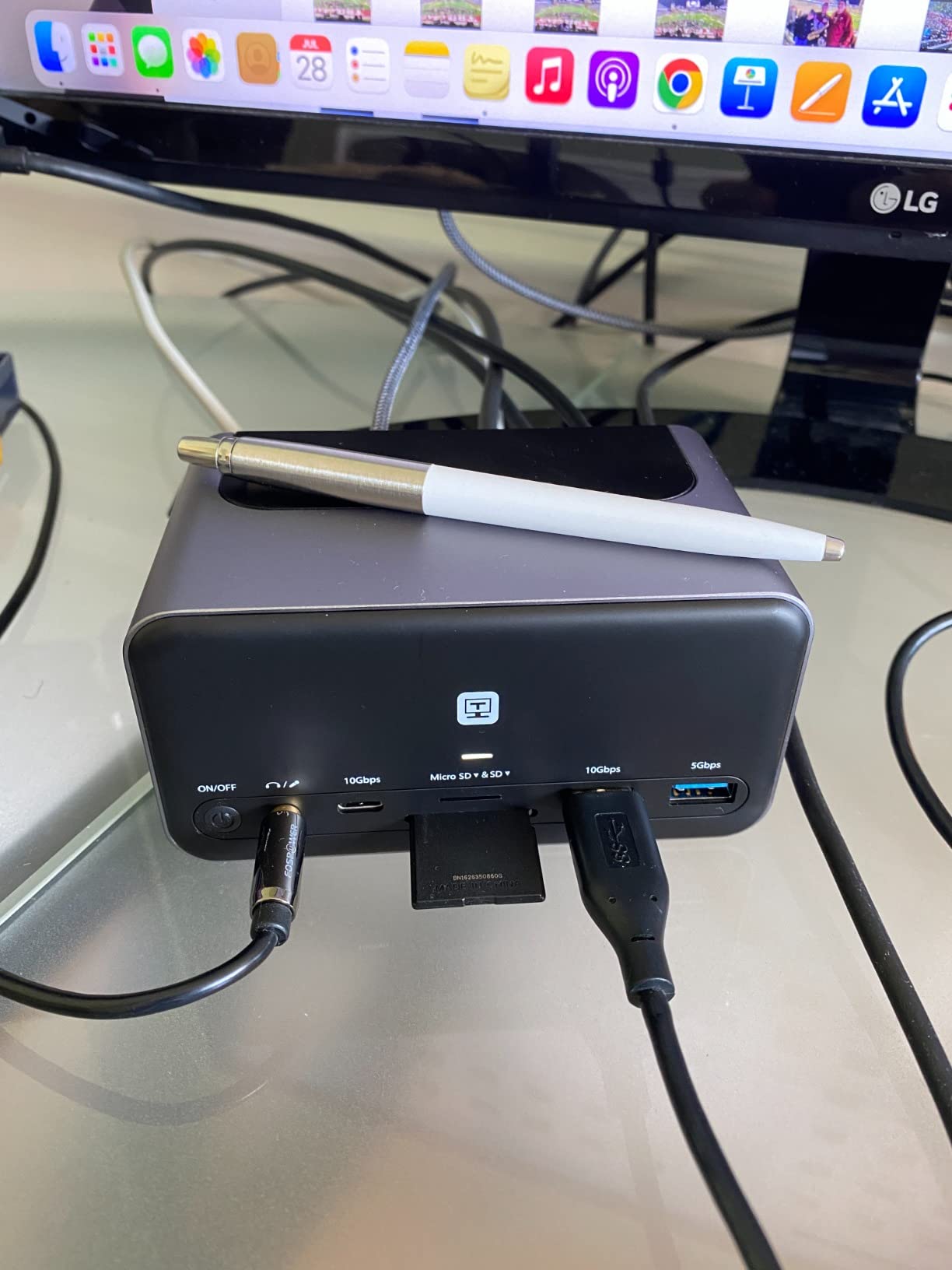 TobenONE 18 in 1 Laptop Docking Station 3 Monitors, Triple 4K HDMI, 9 USB C/A customer photo 2