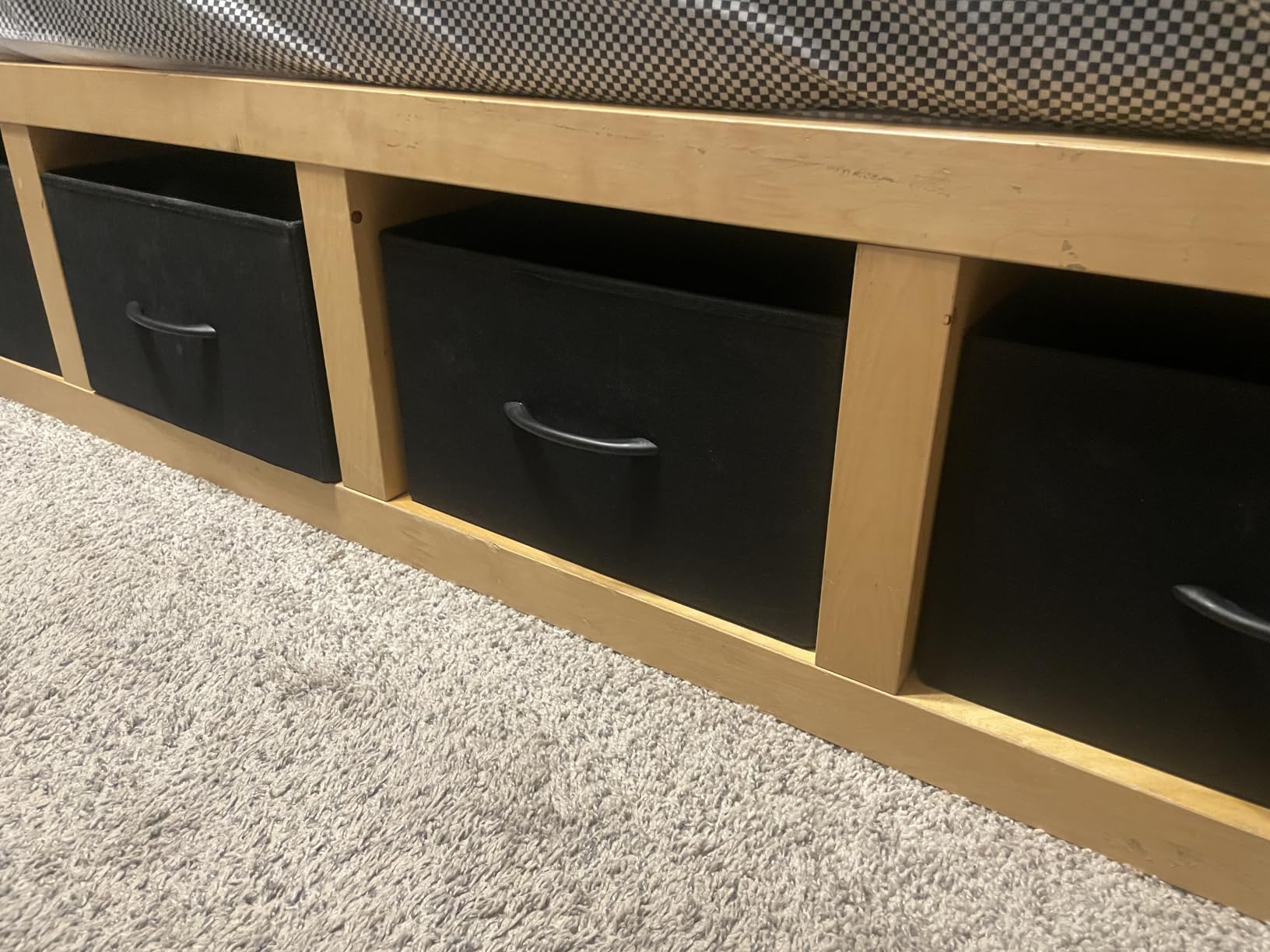 SONGMICS Dresser for Bedroom, Tall Dresser with 4 Fabric Drawers customer photo 2