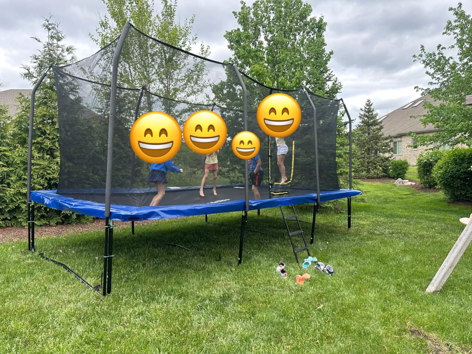 Zupapa 1800LBS Weight Capacity Rectangle Trampoline 10x17FT 9X15FT 8X14FT Outdoor Square Gymnastics Trampolines for Kids Adults Long Large Bid Rectangular Tumbling Trampolin customer photo 2