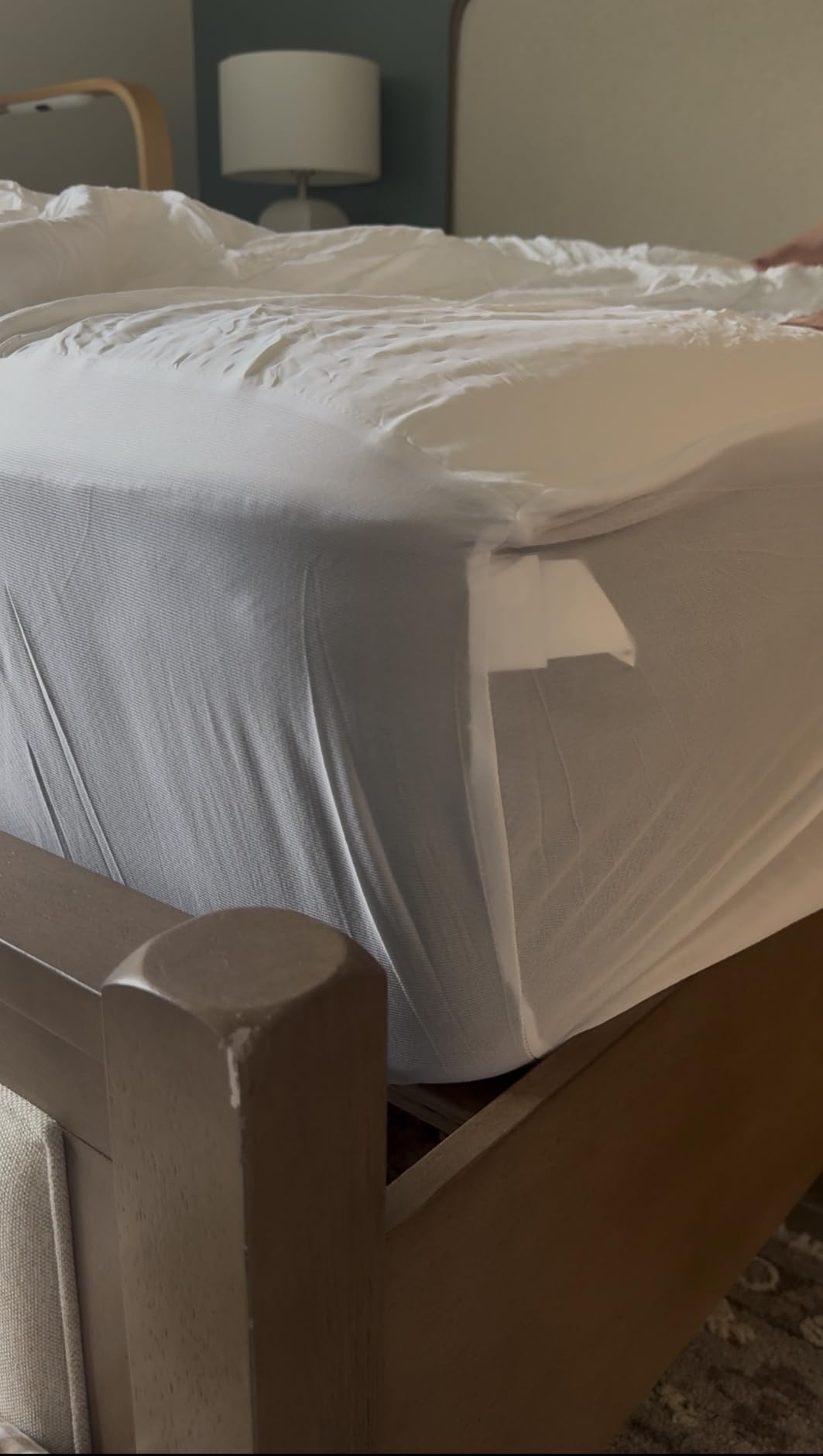 Elegear Cooling Mattress Pad Queen for Hot Sleepers with Arc-Chill® 3.0 customer photo 2