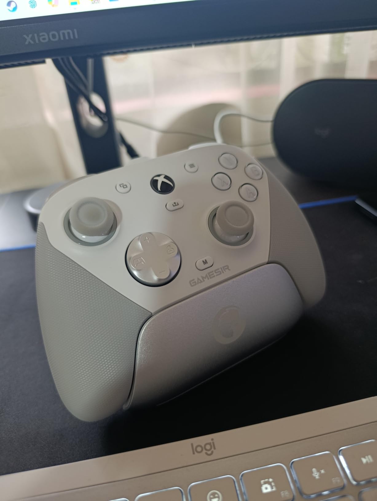 GameSir G7 Pro Wired Controller for Xbox Series X|S, Xbox One, Wireless Gamepad for PC&Android with TMR Sticks, Hall Effect Analog Triggers, 1000Hz Polling Rate, 3.5mm Audio Jack - Golden customer photo 2