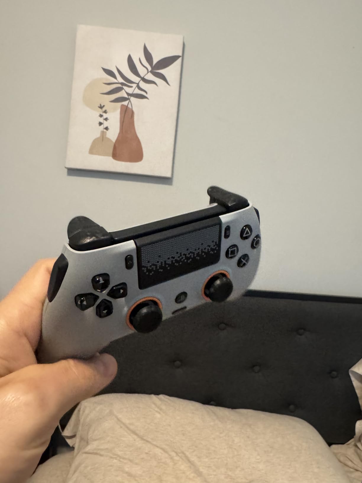 SCUF OMEGA PS5 Wireless Performance Controller - Light Gray customer photo 1