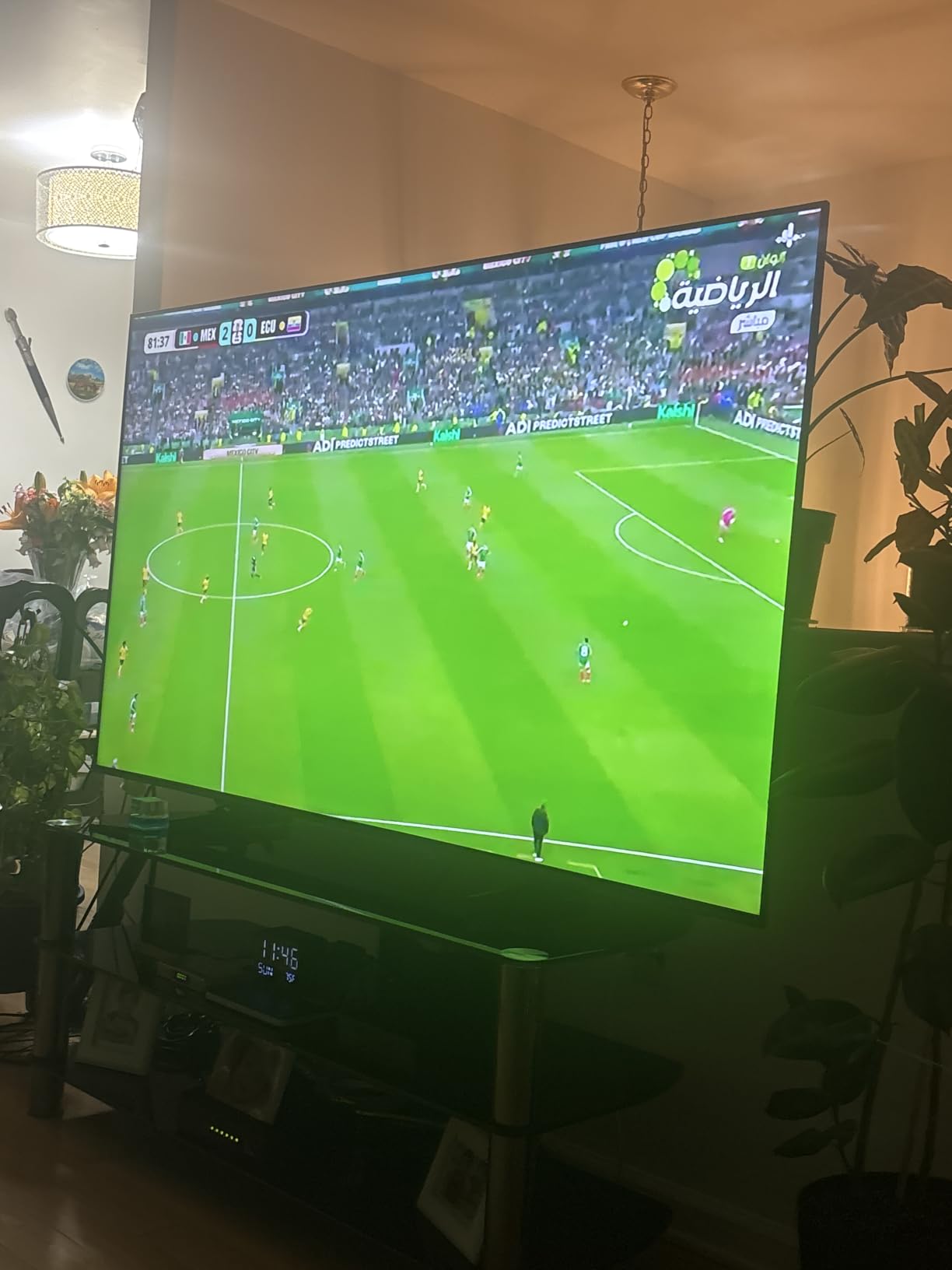 Samsung 43-Inch Class M70H Series, Mini LED, 4K, Smart TV, 2026 Model customer photo 2